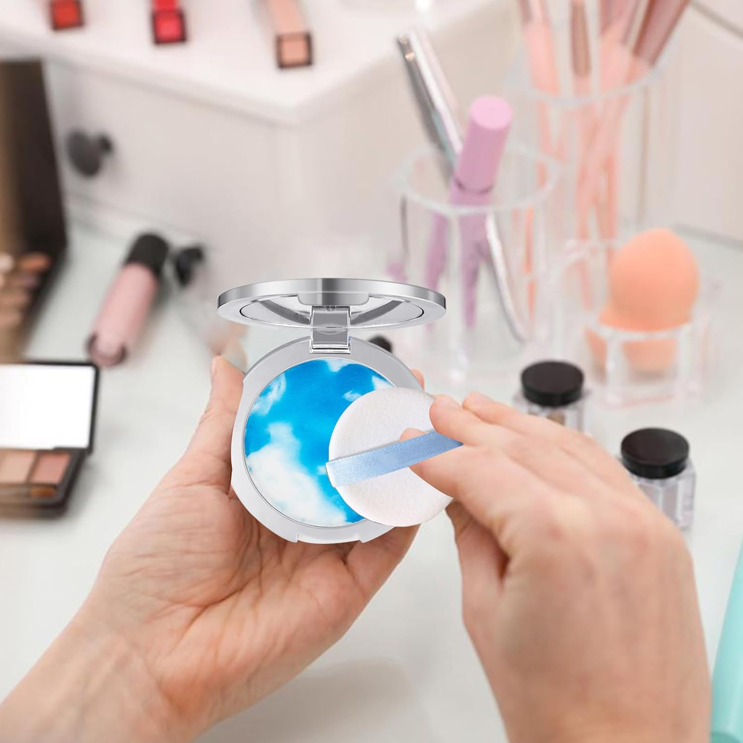 Oil Control Powder for Oily Skin | Full Coverage Matte Finishing Powder,Lightweight Face Powder Compact, Waterproof Setting Powder, Delicate and Skin-Friendly Powder Makeup for Lightweight Finishing E image number 4