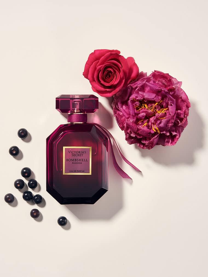 Victoria'S Secret Bombshell Passion 100Ml EDP Spray Women image number 2