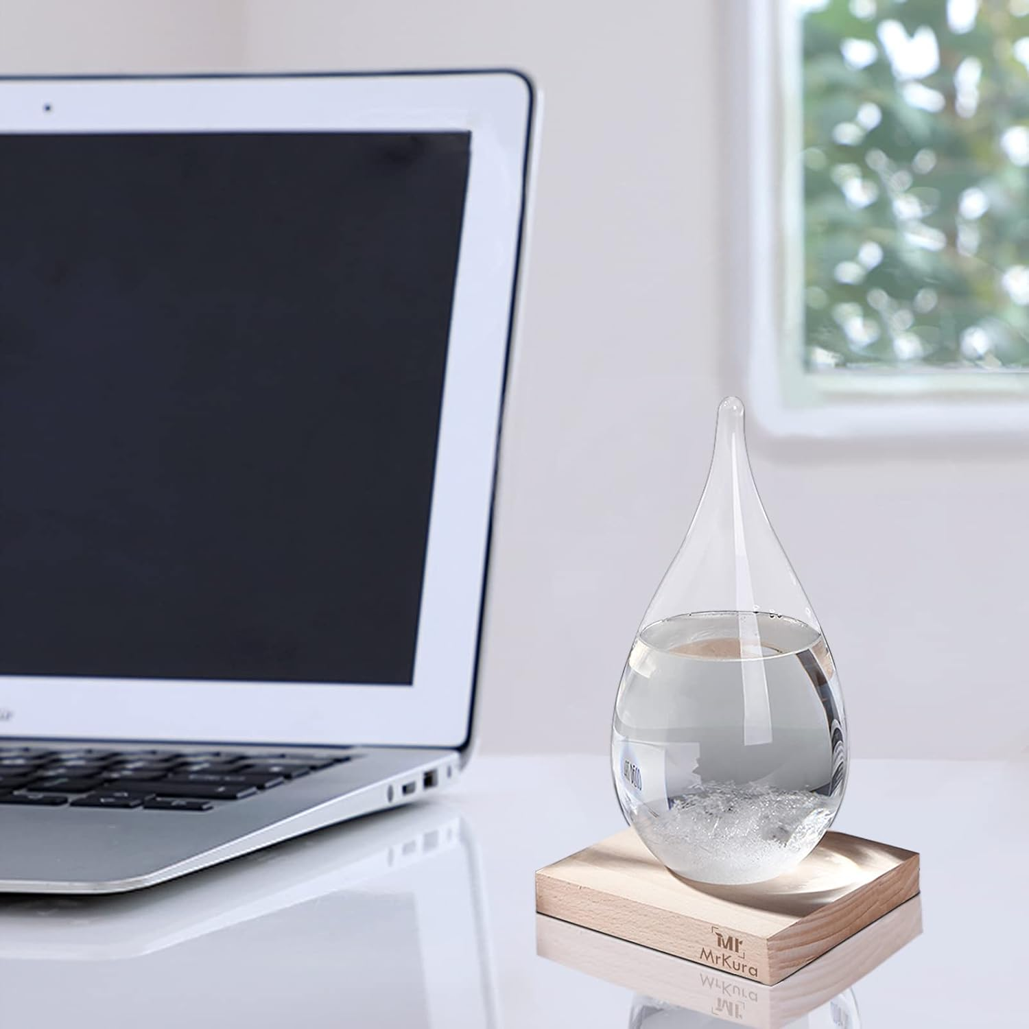 Mrmrkura Transparent Storm Glass Weather Forecast Bottle High Class Drop Shaped Decoration with Wood Base Christmas Decoration for Home and Office Desktop Christmas Gift, Small