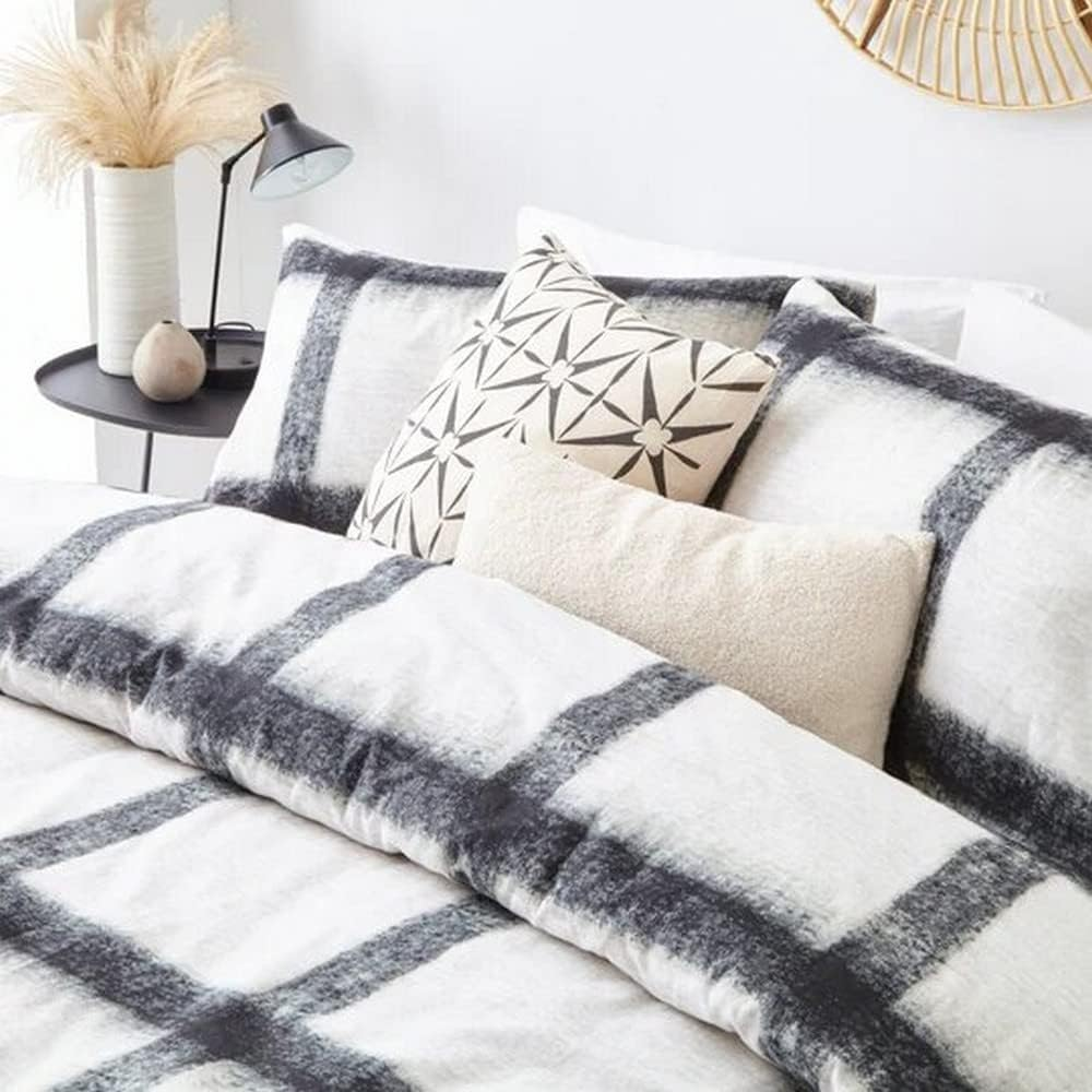 The Linen Yard Mohair Check Duvet Cover Set, Natural/Black, 137 X 200 Cm image number 2