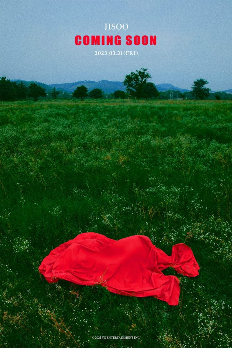 Jisoo ME 1St Solo Single Album Black Version Cd+1P Poster+88P Photobook+1P Selfie Photocard+1P Polaroid+Lyrics Paper+1Ea Bookmark+Tracking Sealed