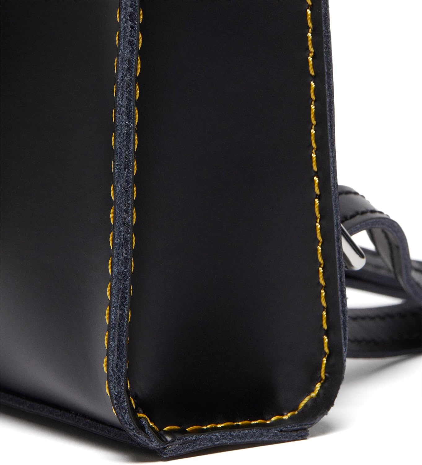Dr. Martens Micro Leather Bag, Black Black Kiev & Smooth Leather image number 3