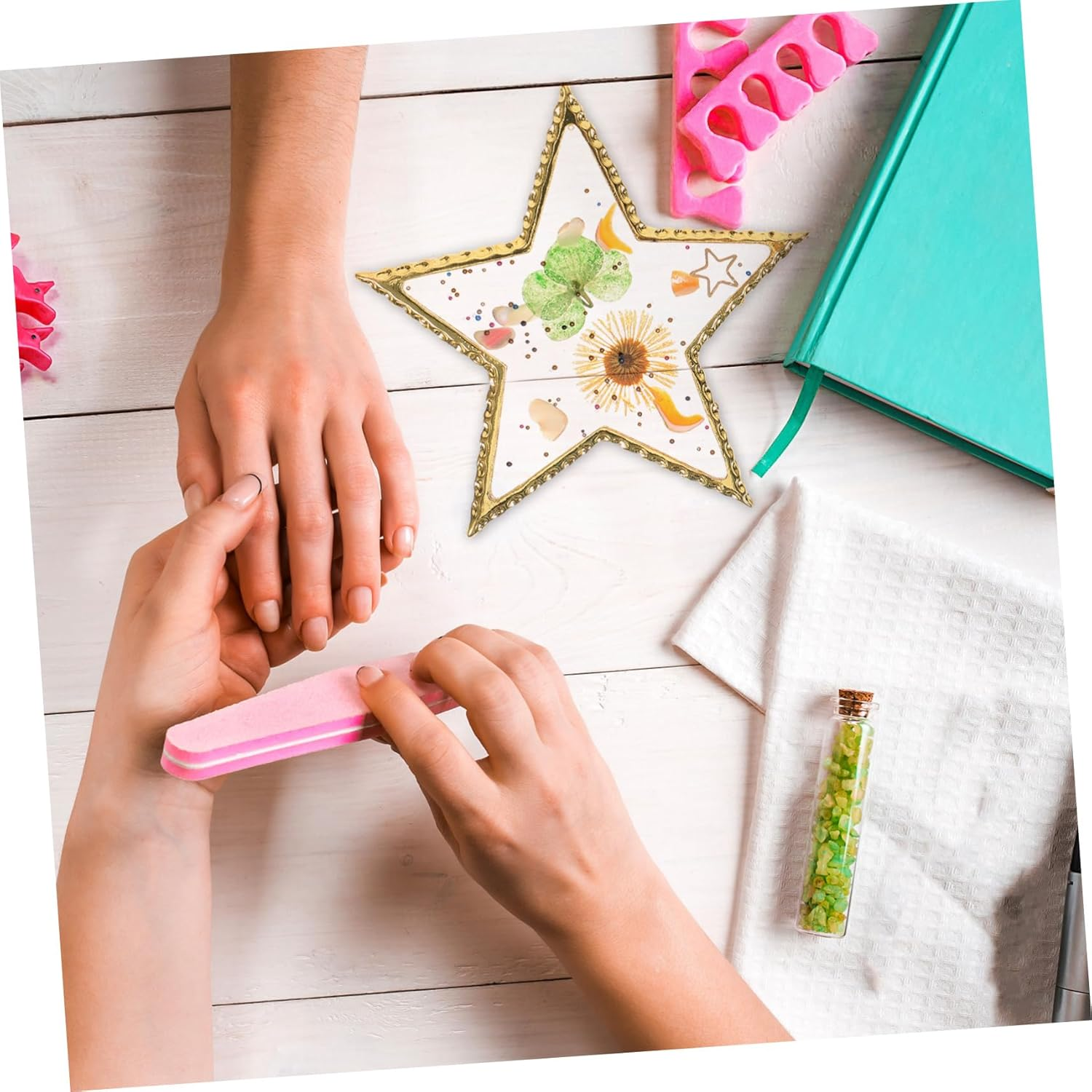 IWOWHERO Nail Art Palette Resin Nail Painting Mixing Pallet Multi-Function for Diy