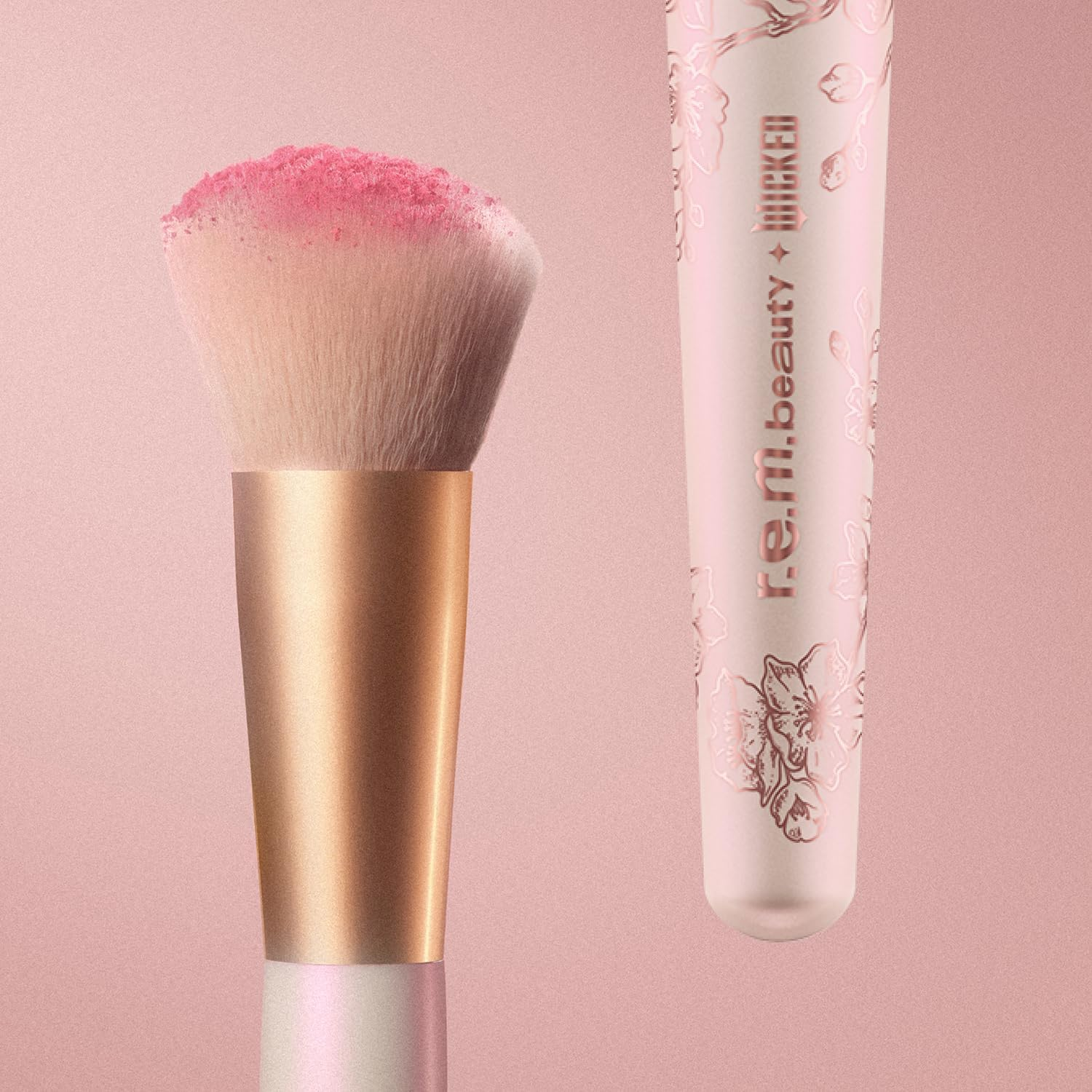 R.E.M. Beauty X Wicked: for Good | Cherry Blossom Blush Brush | Soft, Plush Bristles | Perfect for Building and Blending | 1 Count image number 3