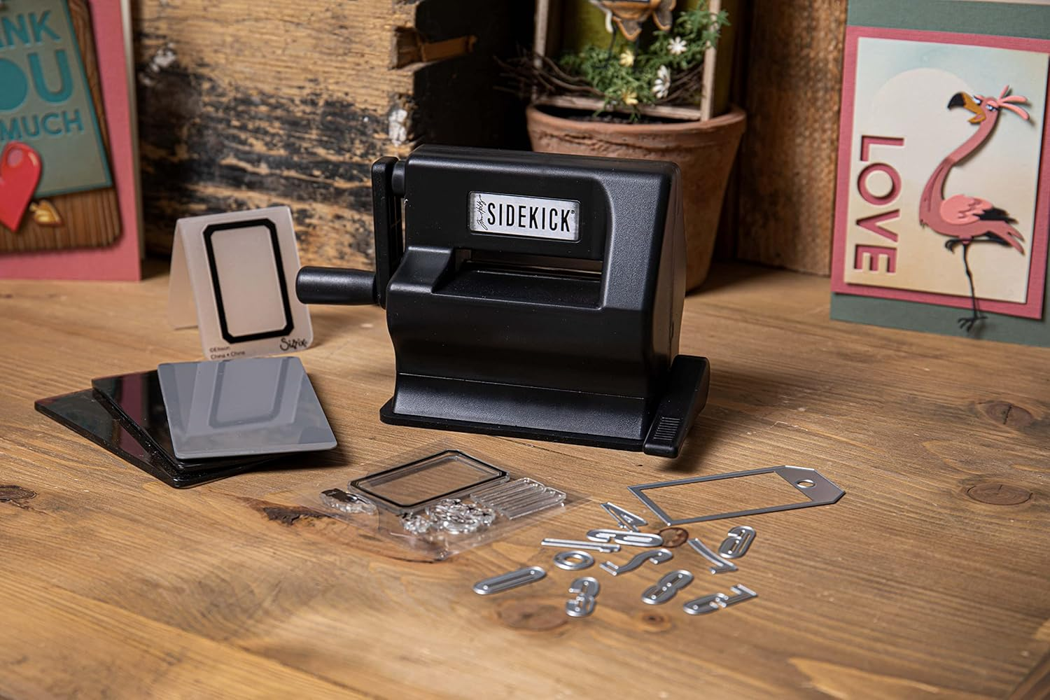Sizzix Portable Manual Die Cutting & Embossing Machine for Arts & Crafts, Scrapbooking & Cardmaking, 2.5&rdquo; Opening, One Size, Tim Holtz Sidekick Starter Kit image number 5