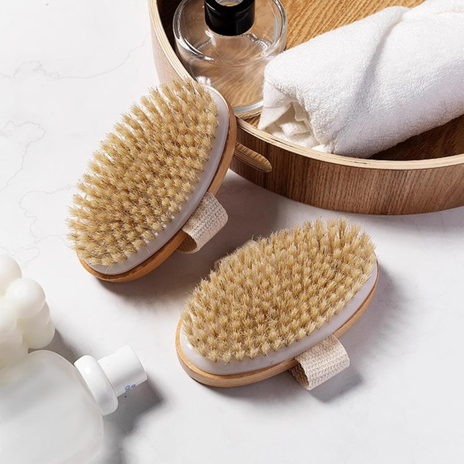 SYTHAK Dry Brushing Body Brush Sets,Medium Strength Natural Bristles and Massage Brush Gentle Exfoliator Remove Cellulite Lymphatic Drainage Makes the Skin of the Entire Body Softer image number 2
