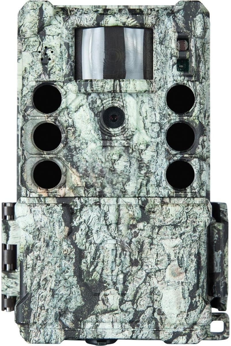 Bushnell Trail Camera CORE S-4K, No-Glow Game Camera with 4K Video and 1.5&rdquo; Color Viewscreen image number 3