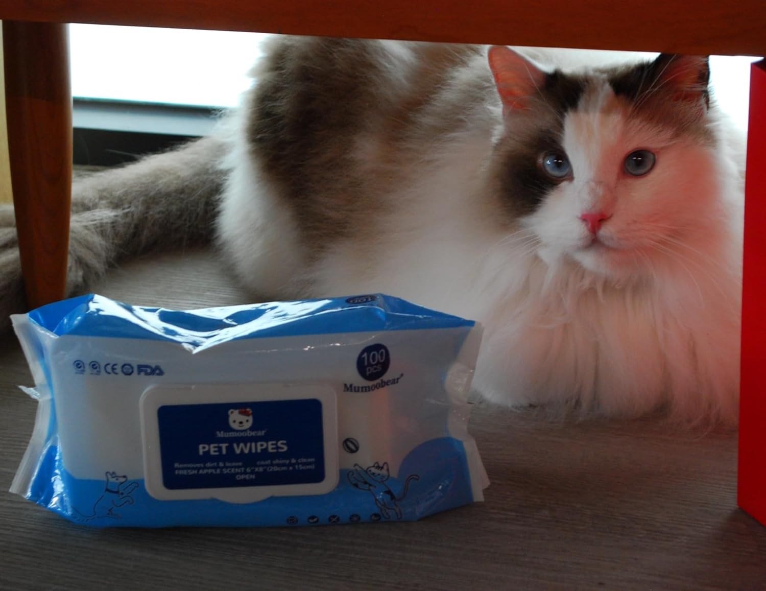 Mumoo Bear Dog Wipes for Pets Cats-100 Count All Purpose Unscented Wet Wipes for Paw Butt Cleaning,Grooming,Alcoholfree,Vitamin E,Ph Balanced, 100% Natural image number 2