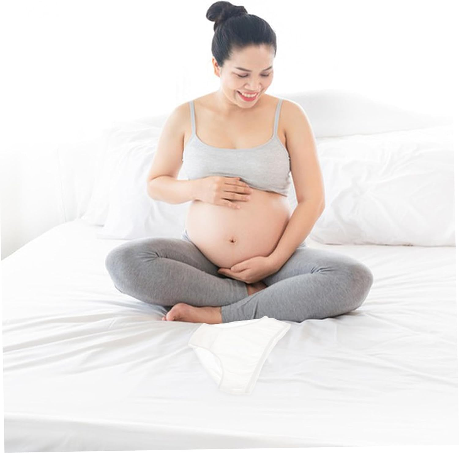 4Pcs Mom Postpartum Underwear of Cotton Panties for Women Disposable Soft Comfortable and Breathable for after Period Pregnancy image number 1