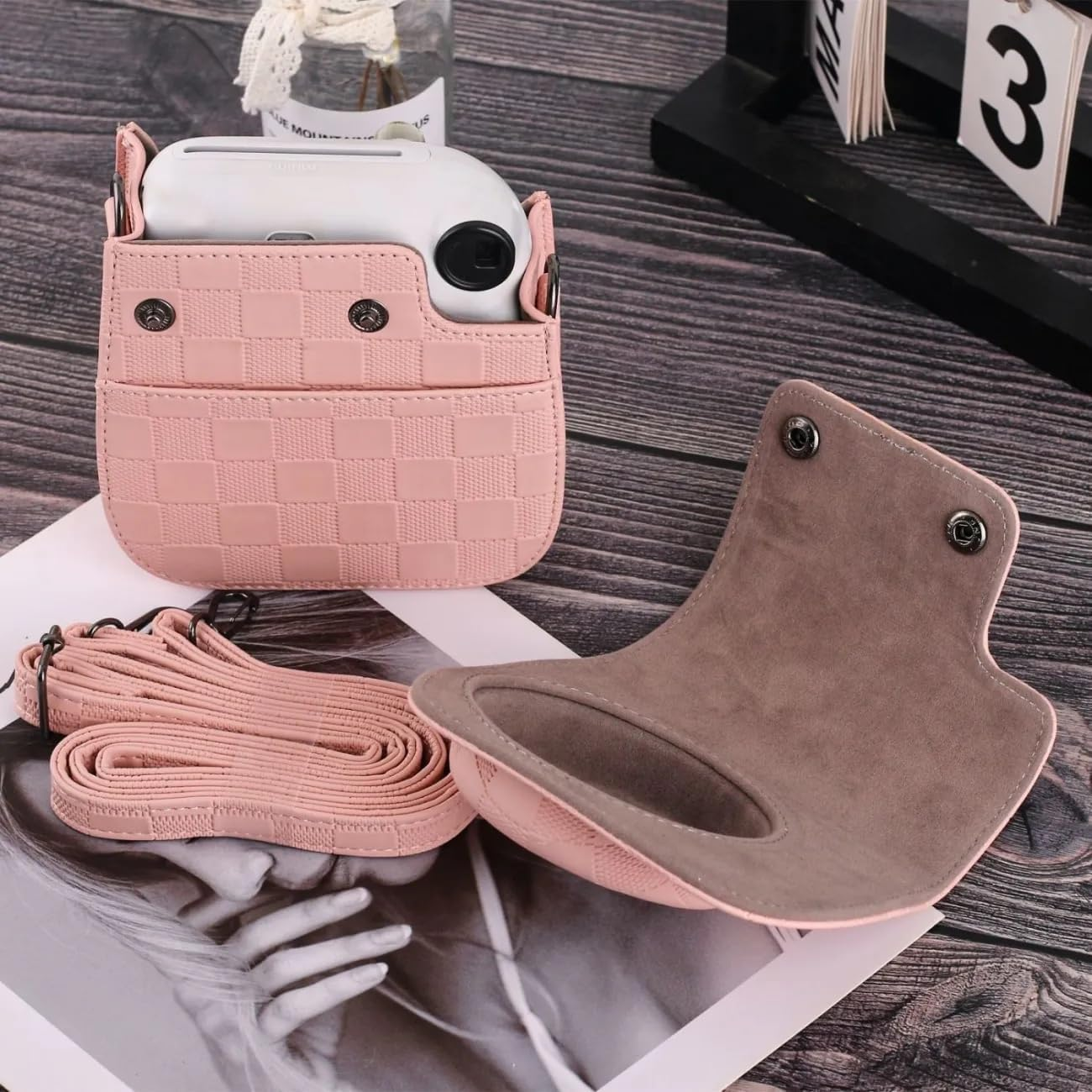 LIN&Eacute;OCT Protective Cover Camera for Mini 8/9/11/12, Portable Camera Bag with Shoulder Strap, PU Leather Protective Pouch with Front Pocket for Cameras (Green) - Black image number 5