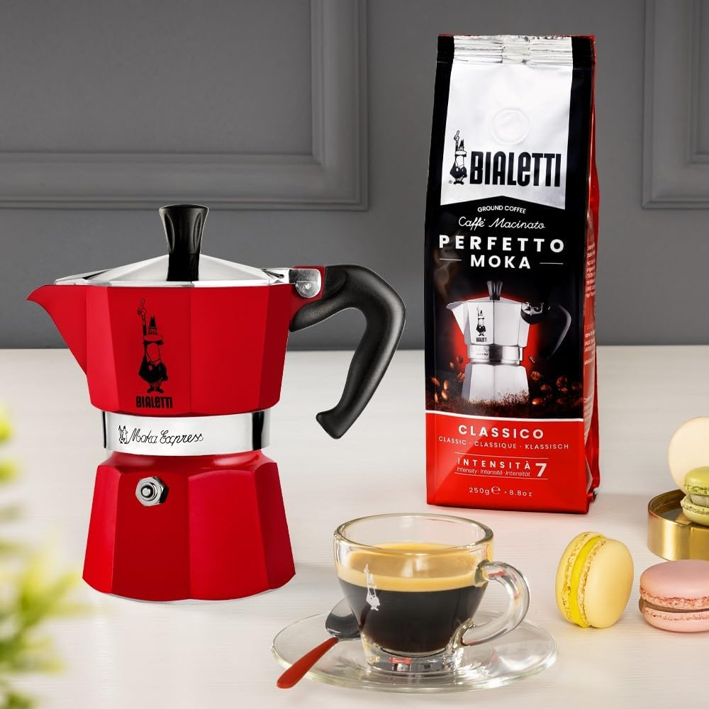 Bialetti - Moka Express: Red Iconic Stovetop Espresso Maker, Makes Real Italian Coffee, Moka Pot 6 Cup (270Ml), Aluminium, Red image number 2