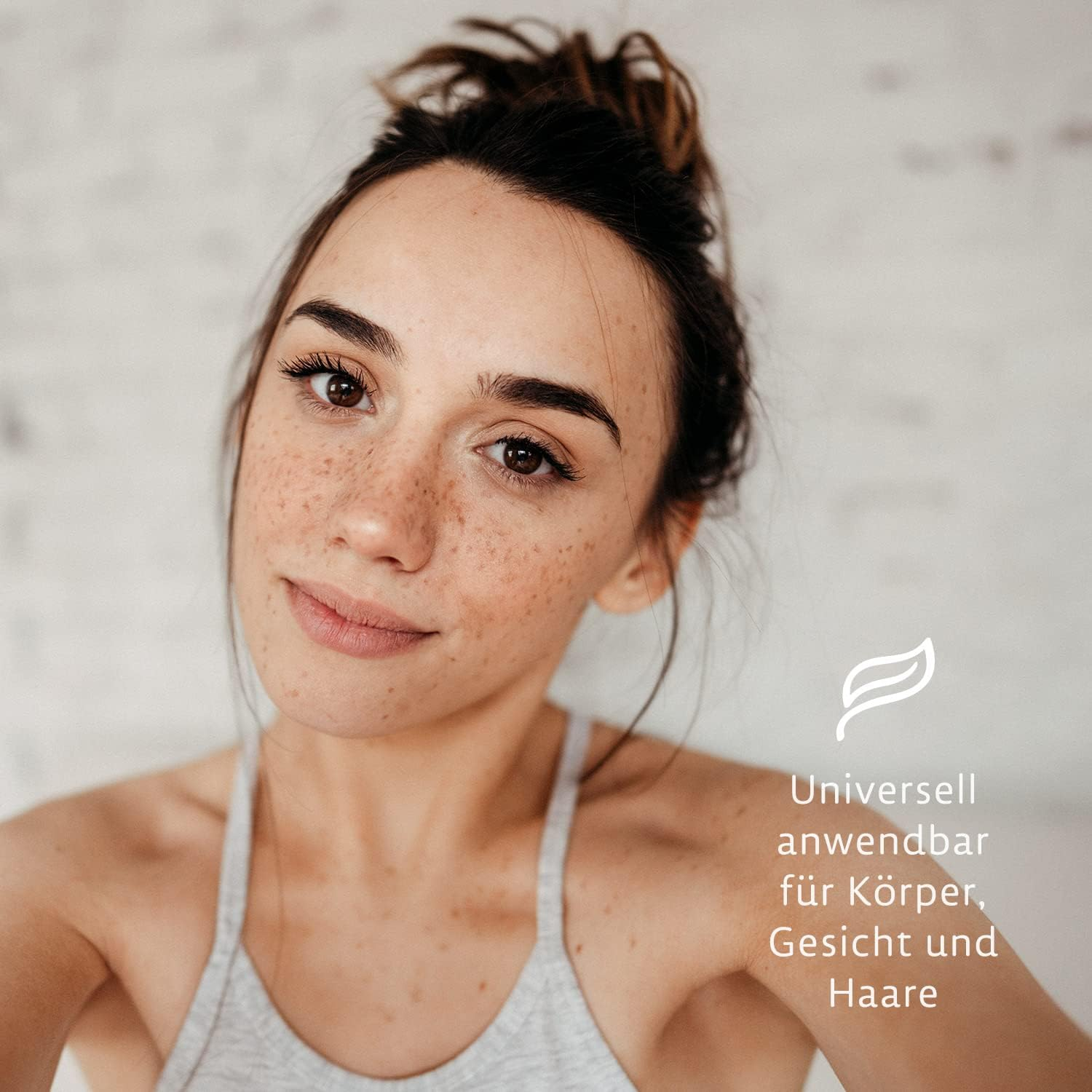 Skinplicity Organic Almond Oil for Body Care, Skin and Hair Care Natural Cosmetics, Cold Pressed and Vegan, for Dry Skin and Shiny Hair image number 4