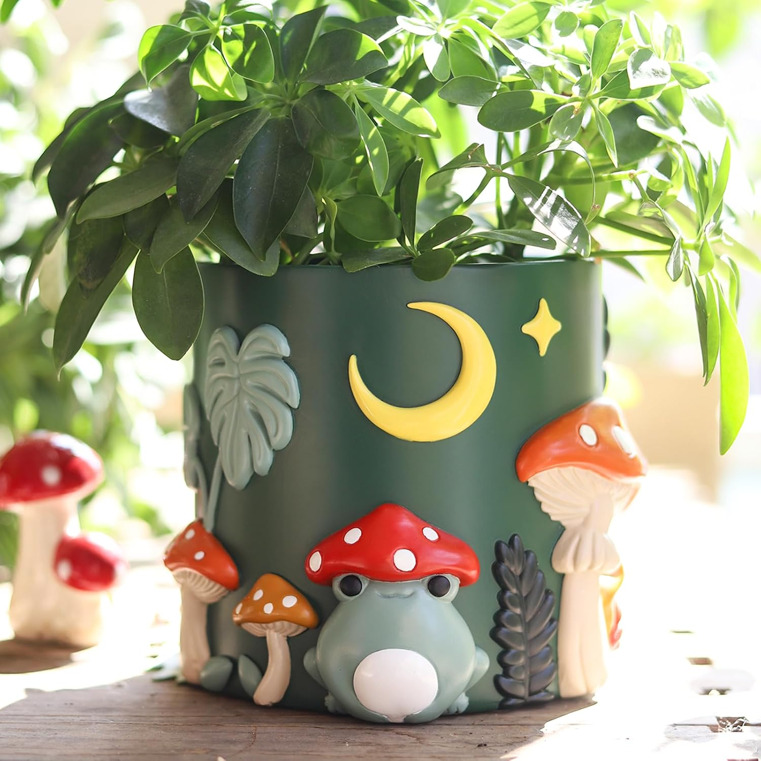GUGUGO Colorful Frog Garden Plant Pots, Cute Unique Succulent Planters with Drainage, Rainbow Small Mushrooms Flower Planters Pots for Indoor Plants, Funny Eclectic Home D&eacute;cor (B, 5Inch) image number 3