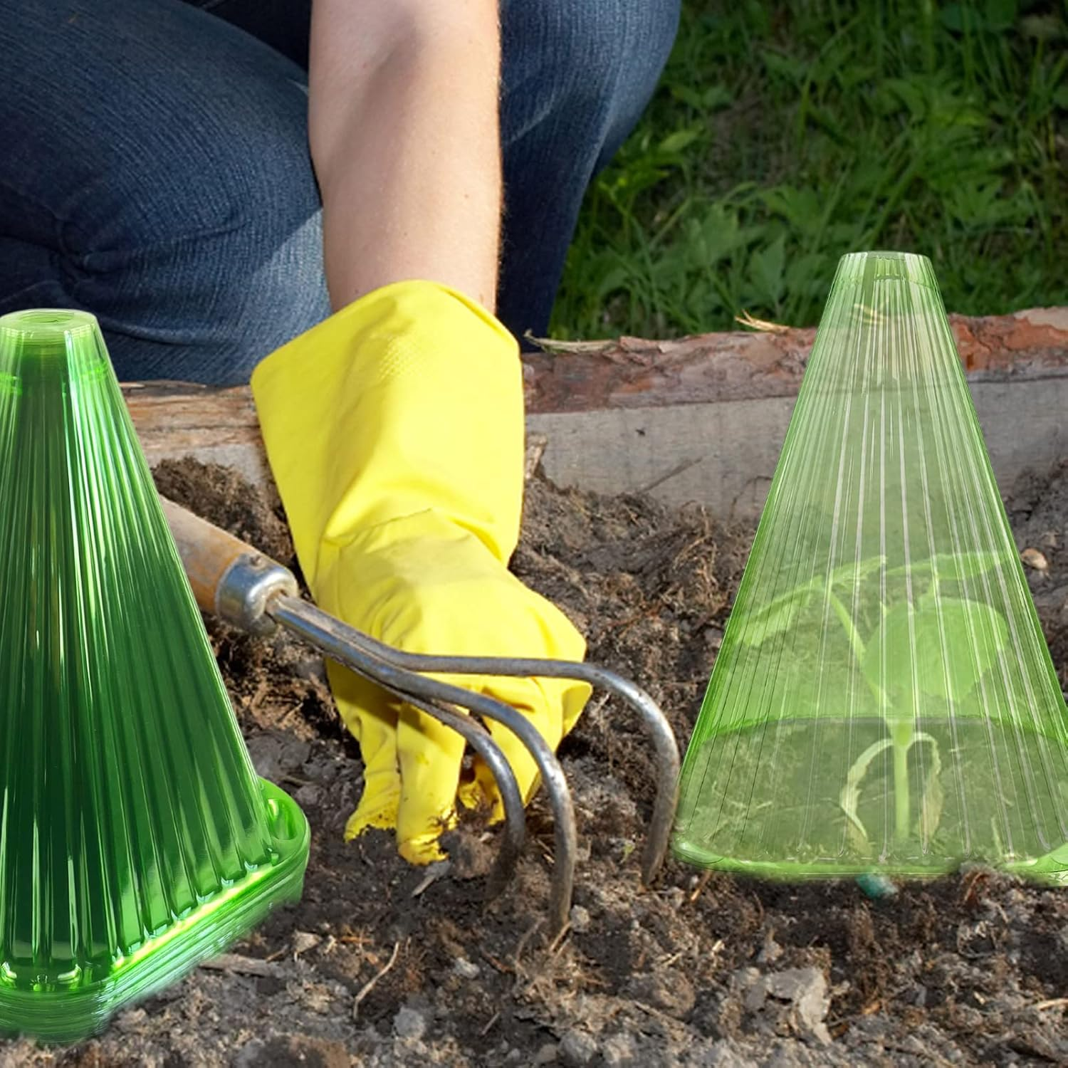 Foxtell 30 Pack Garden Cloches for Plants, 7.7" D X 8.7" H Reusable Plant Bell Cover,Protects Plants from Birds, Frost image number 2