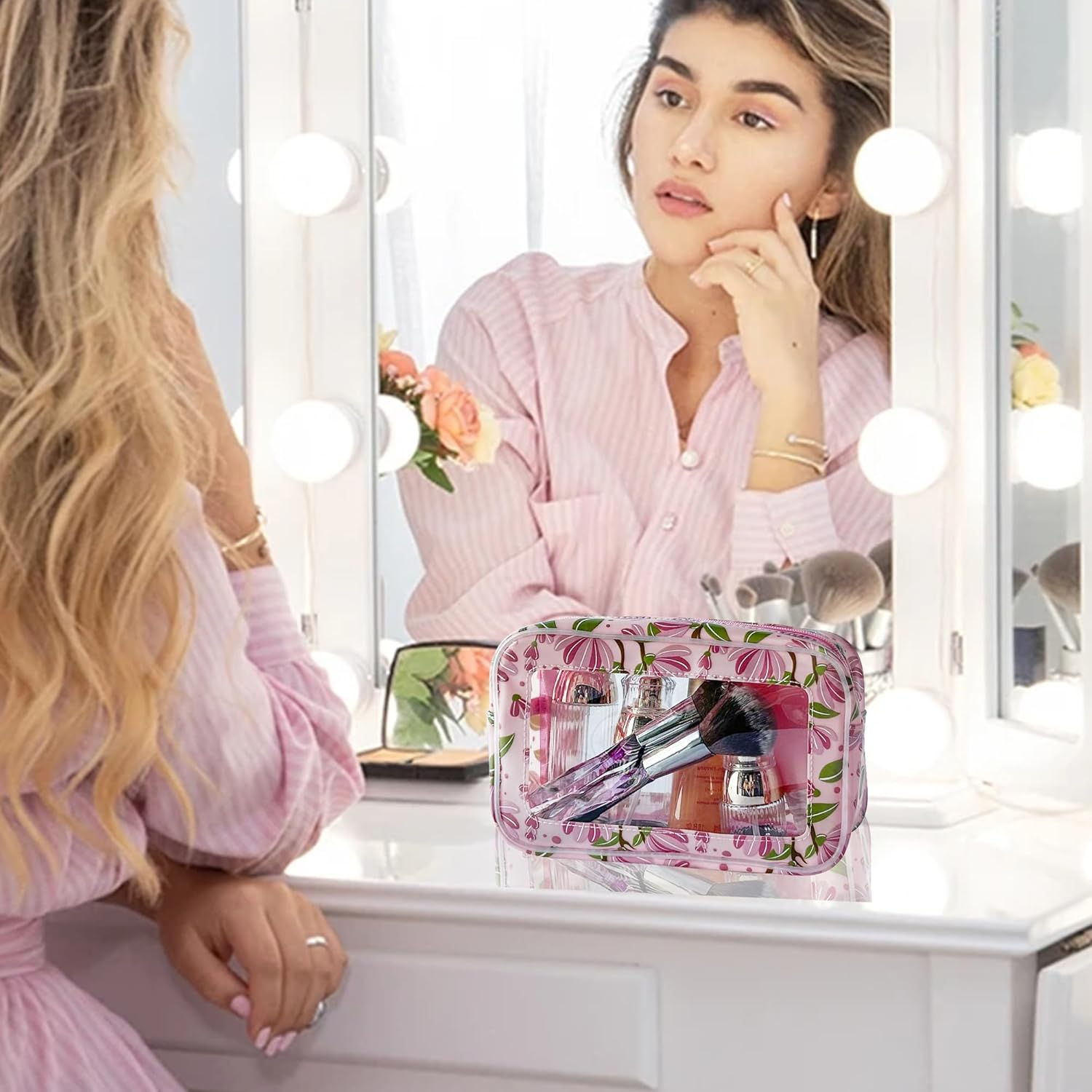 Transparent Waterproof Cosmetic Bag Made of PVC with Floral Pattern, 21 X 13.5 X 7 Cm, Travel Organiser for Day Care, Men and Women, Pink + Flowers, Modern image number 1