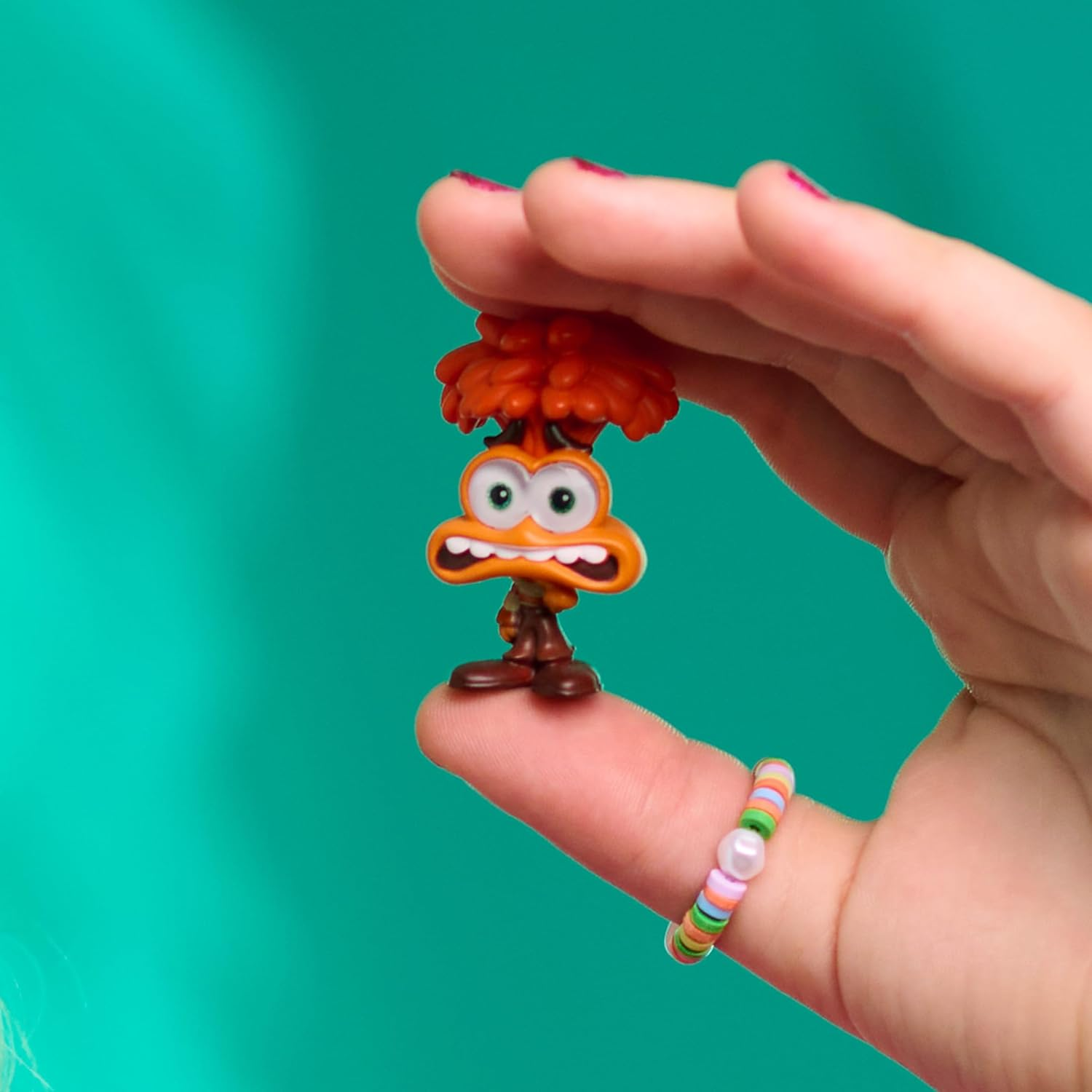 Disney Doorables inside Out 2 Collection Peek, 9 Exclusive 1.5-Inch Collectible Figurines, Kids Toys for Ages 5 up by Just Play image number 1