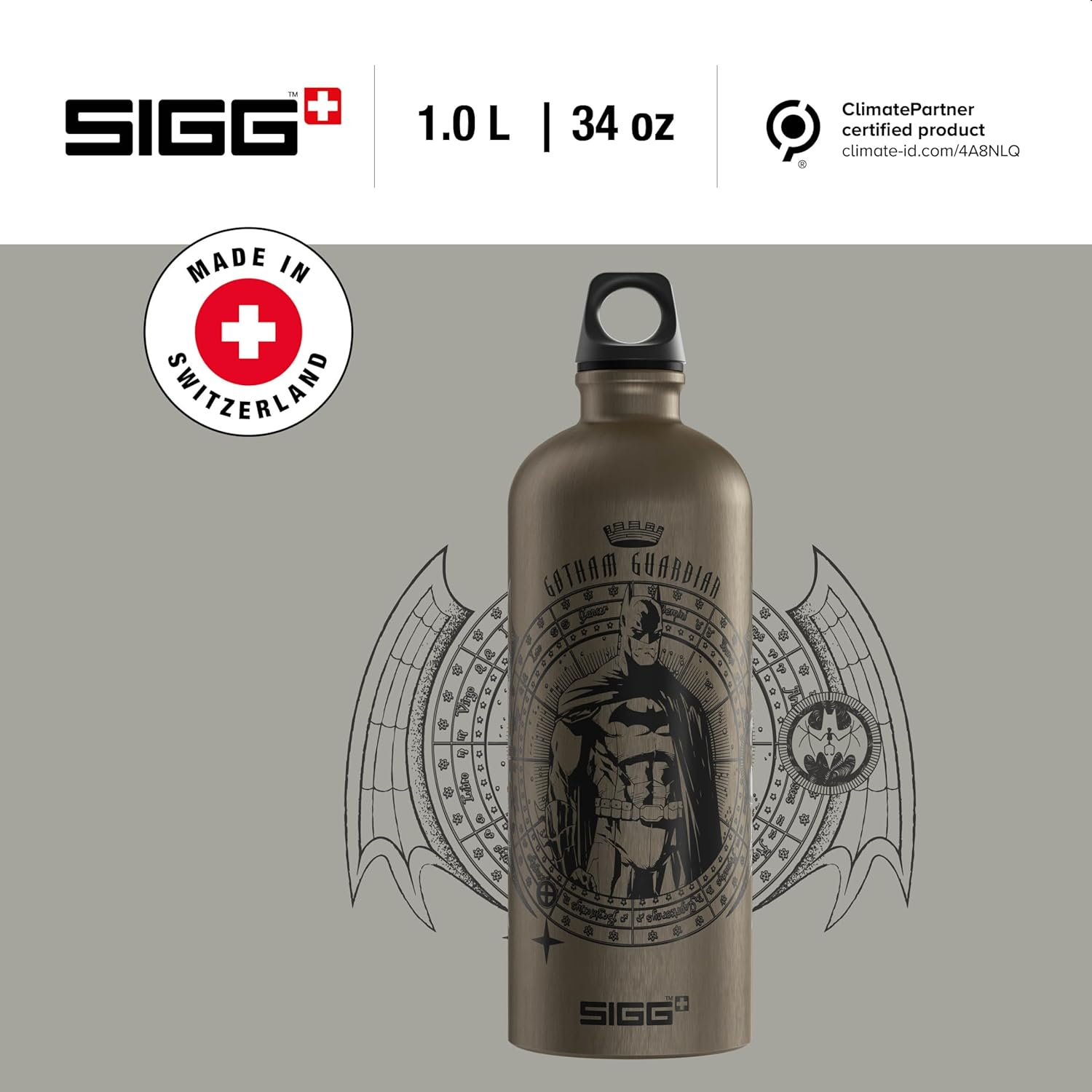 SIGG - Aluminium Water Bottle - Traveller Batman Guardian - Climate Neutral Certified - Suitable for Carbonated Drinks - Leak-Proof - Feather-Light - Bpa-Free - Outdoor - Grey - 1L image number 4