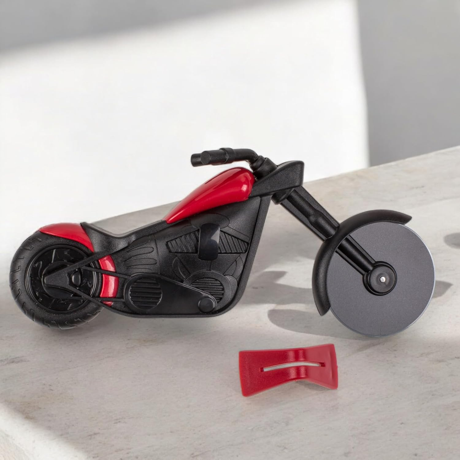 MIJOMA Pizza Cutter Motorcycle - Trendy Pizza Scooter in Motorcycle Design, Stainless Steel Wheel, Pizza Cutter with Stand, Pizza Wheel Approx. 22 X 10 Cm image number 6