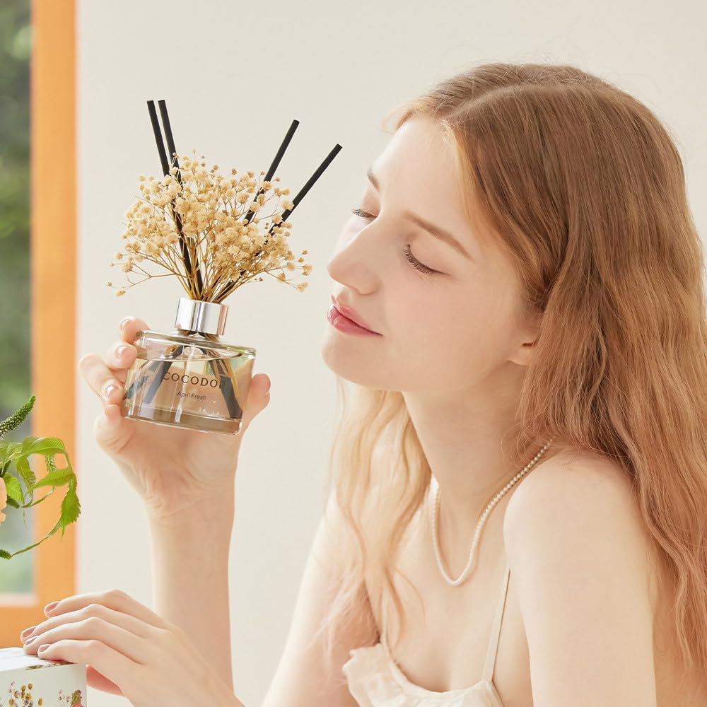 COCODOR Flower Reed Diffuser Set / 200Ml / Clean Linen/Scent Diffuser with Sticks Home Fragrance Reed Diffuser for Bathroom Shelf D&eacute;cor image number 5