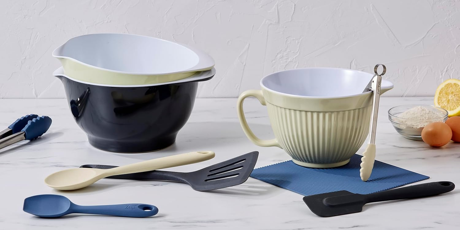 Zeal Cosy Mini Silicone Tongs, Assorted (3-Pieces) image number 1