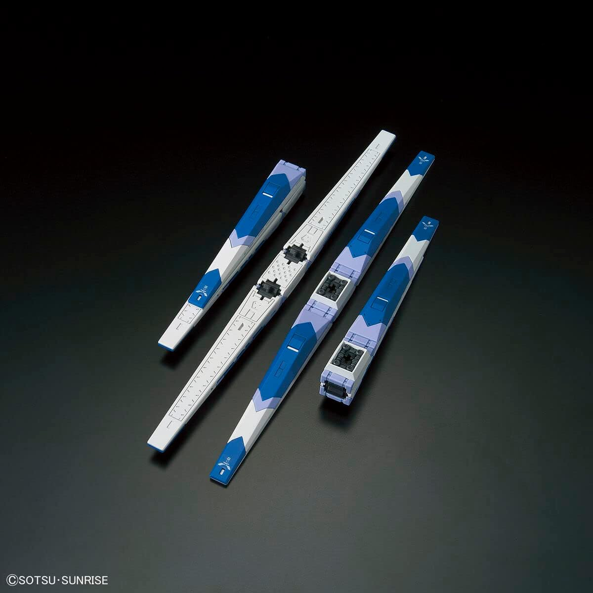 Bandai RG RX-93-V2 Hi-Nu Gundam Model Kit image number 2