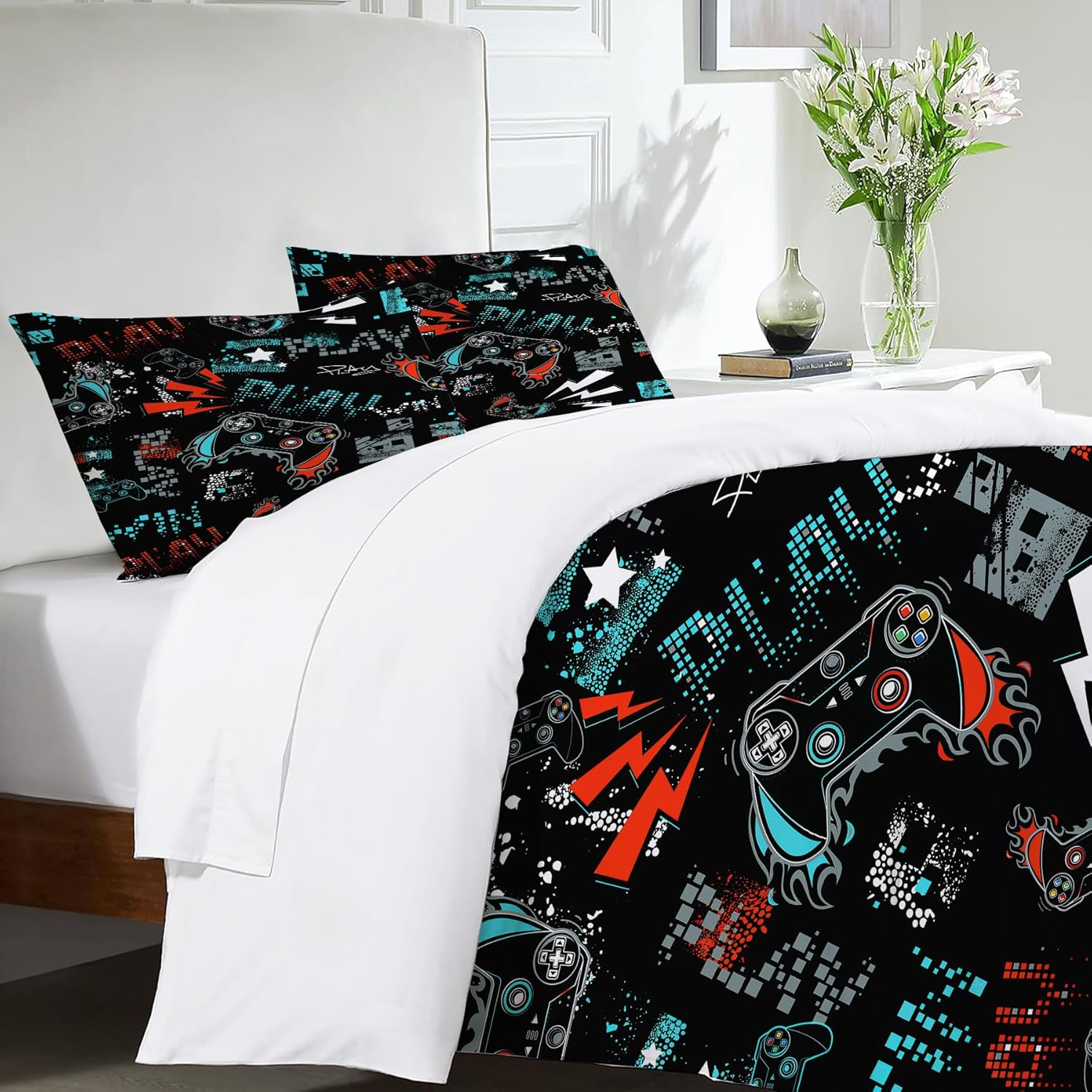 UIAMT Gaming Bedding Set Twin Queen King Full Size Gamer Comforter Set for Kids Teens Boys Girls Man Women Bedroom Decor Video Game Cozy Quilt Bedspread Gamepad Bed Duvet Cover Gifts 80"X90" image number 7