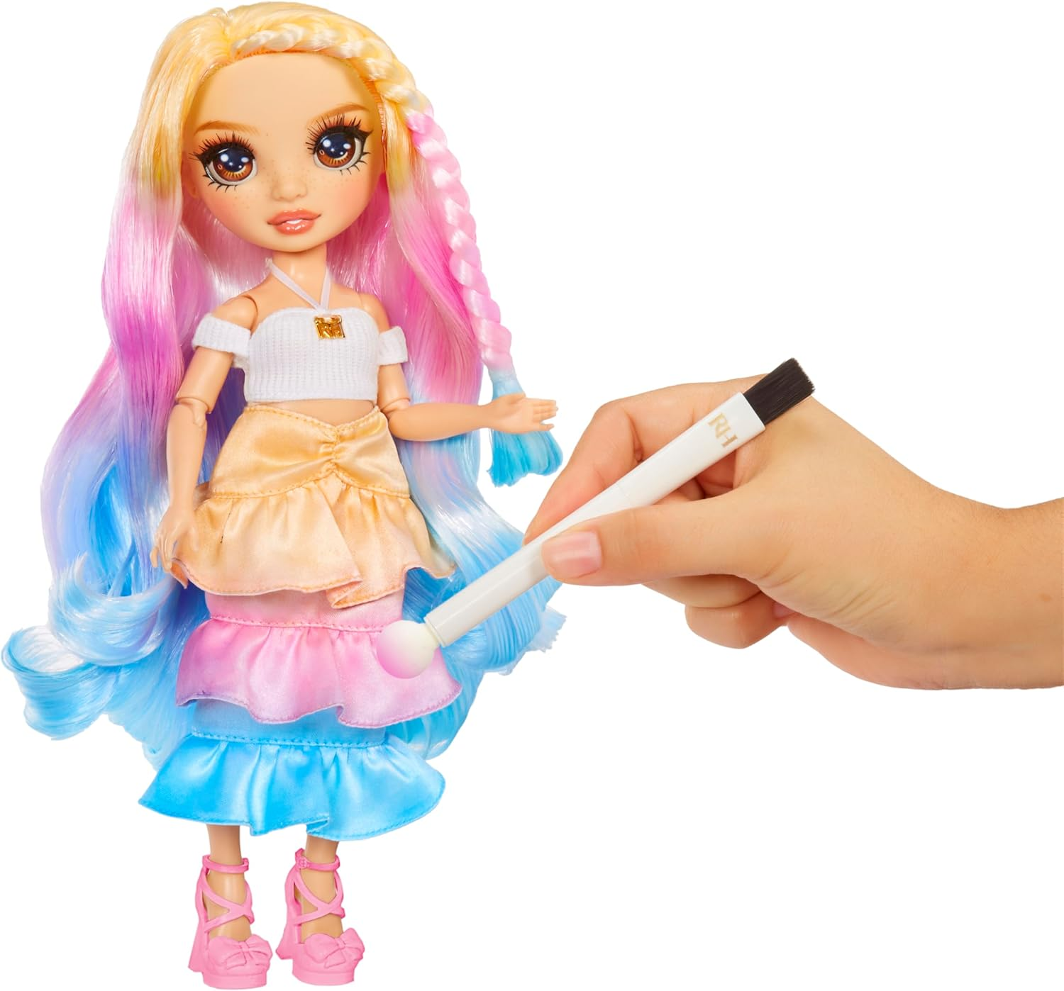 Rainbow High Watercolour & Create DIY Fashion Doll with Washable Watercolours and Tie-Dye Kit - Brown Eyes, Curled Hair, Extra Top & Shoes - Colour, Create, Play, Rinse and Repeat - Kids 4-12+ Years image number 5