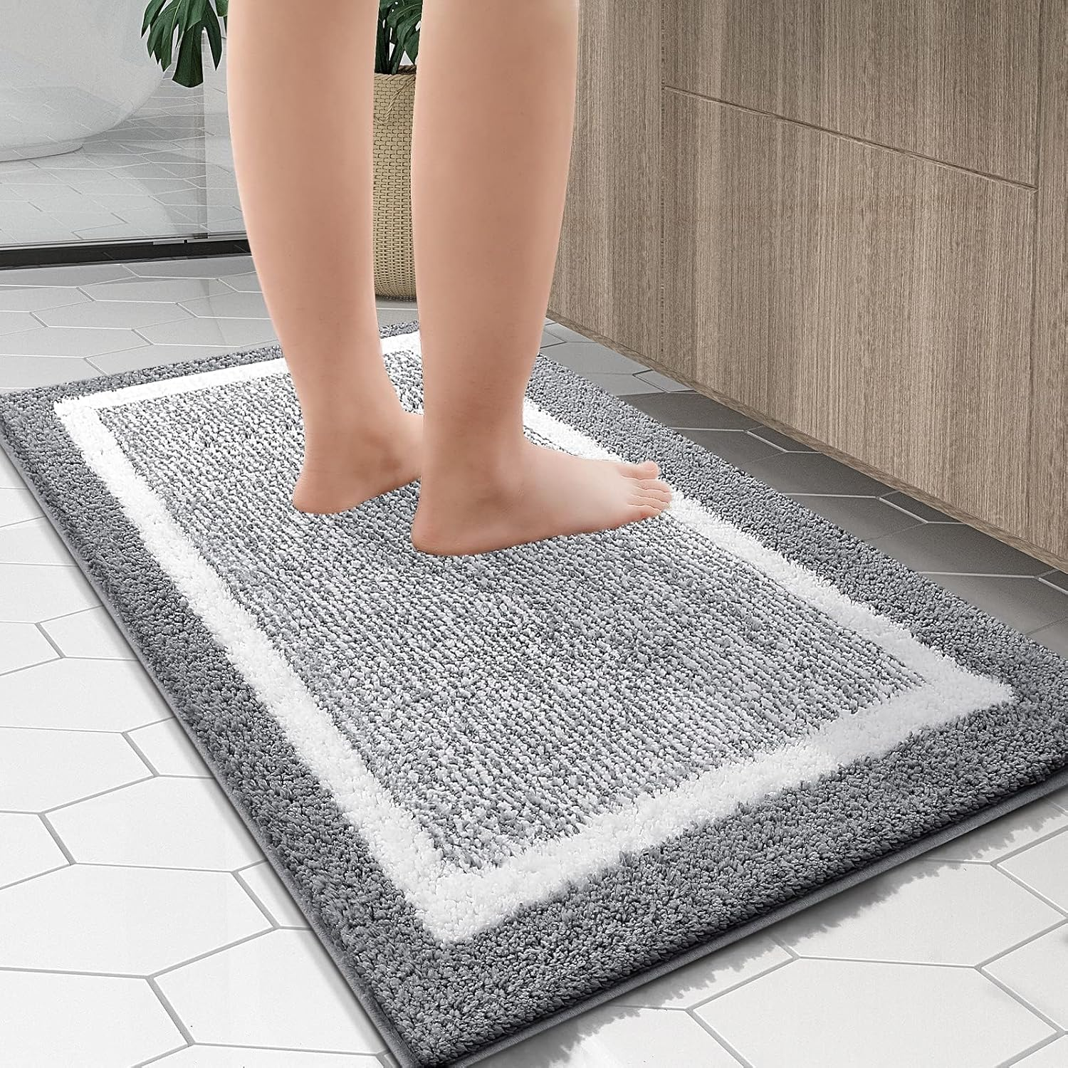 YUTA Bathroom Rugs, Extra Soft and Absorbent Microfiber Bath Mat, Non-Slip, Machine Washable, Quick Dry Bath Carpet, Suitable for Bathroom Floor, Tub, Shower, 61X91Cm, Light Grey image number 5