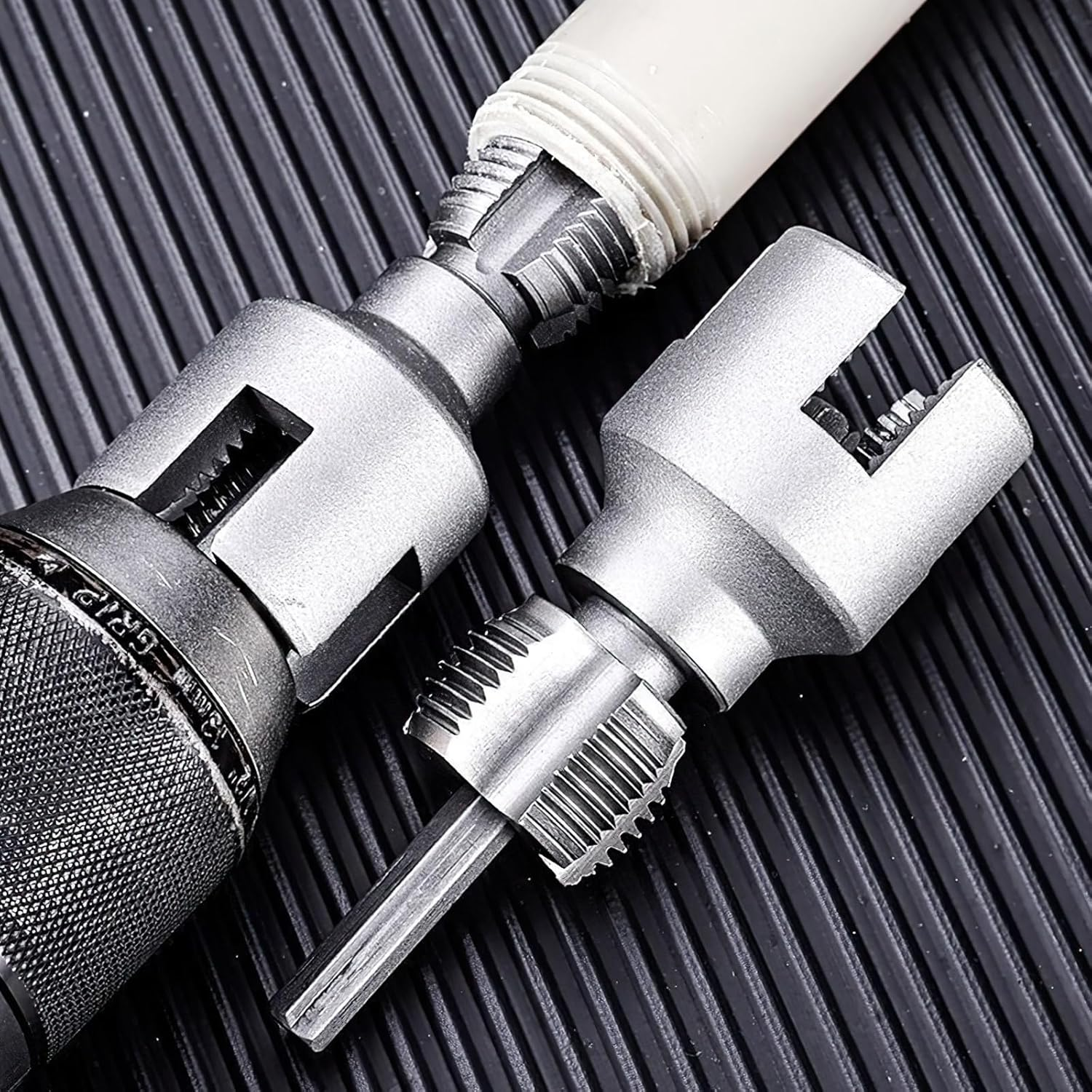 Integrated Internal & External Pipe Threading Tool,Pipe Thread Cutting Tools,Internal External PVC Pipe Integrated Threader,Electric Drill Compatible PVC Pipe Threader Kit image number 2