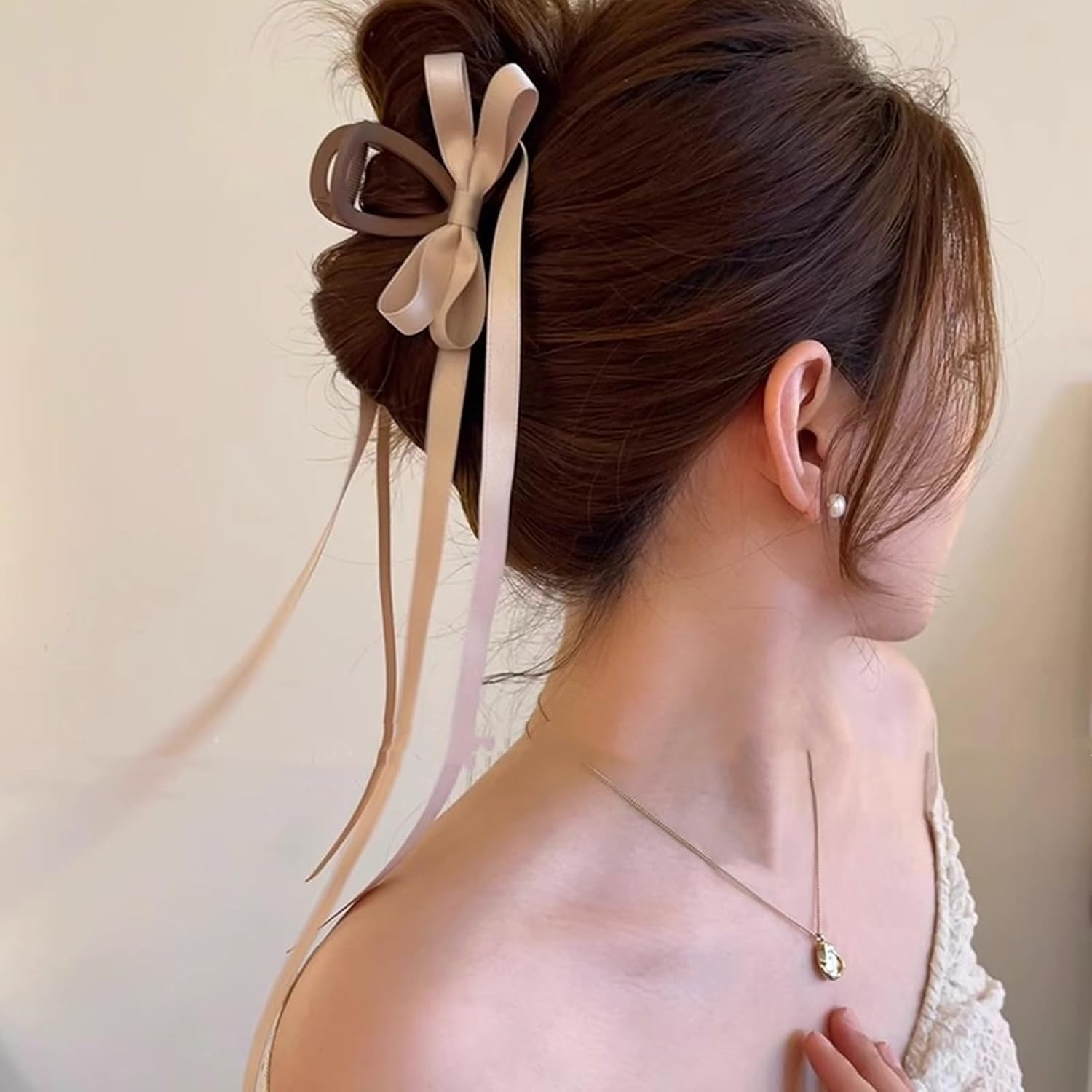 WEIPUER Pack of 2 Bows Hair Clips with Long Tail, 8 Cm Long Tassel Ribbon Hair Clips, Women'S Hair Clip for Girls, Large Hair Clips for Long Hair (Brown and Black) image number 3