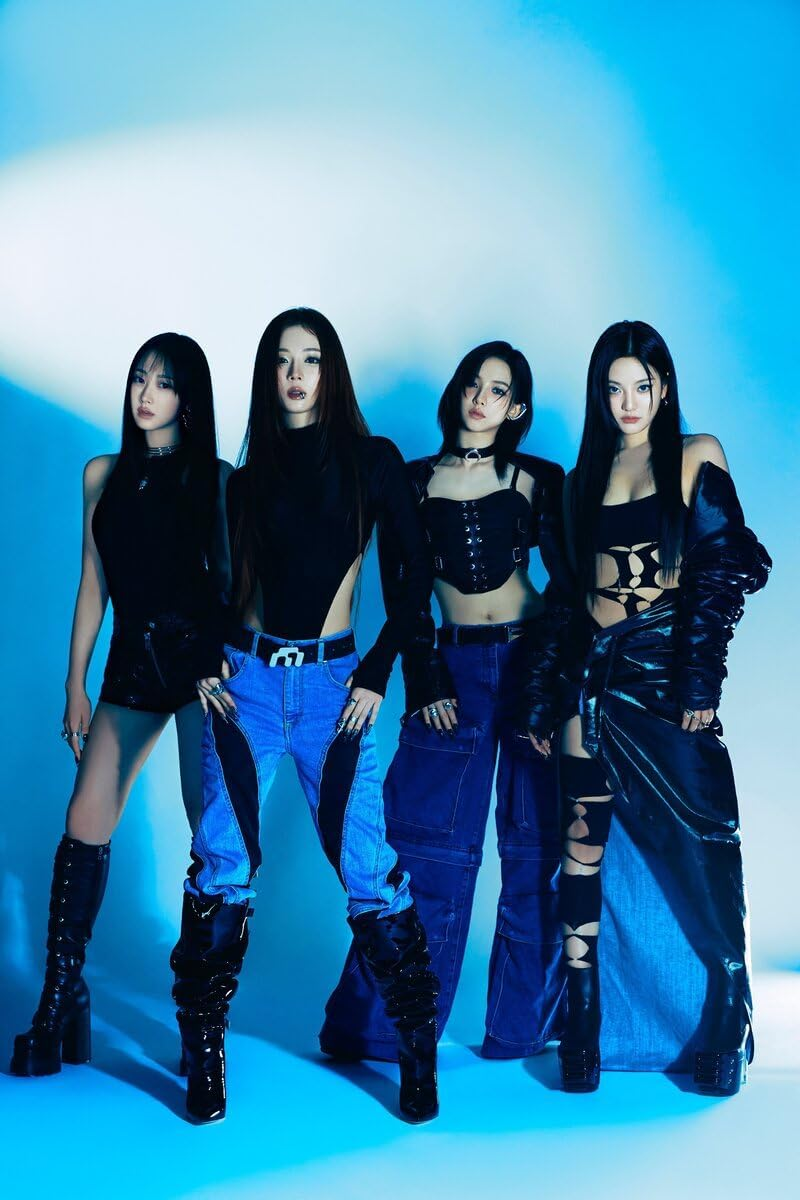 Aespa Drama 4Th Mini Album Scene KARINA Version Cd+5P Postcard+1Ea Sticker+1P Photocard+Tracking Sealed