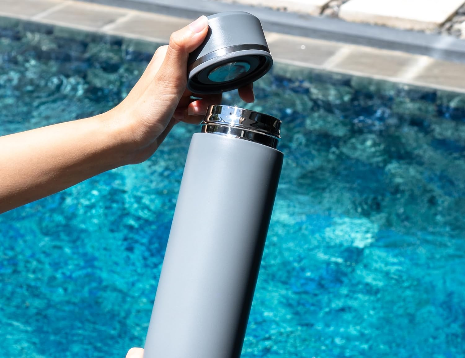 Cherub Baby Shake N Cool Portable Milk Cooler - Portable Bottle Warmer | 40 Second Rapid Cooling Flask - 4X Faster | Travel Baby Bottle Cooling Essential for Safe Feeds | Meet Who-Guidline Baby Bottle Formula Maker image number 3