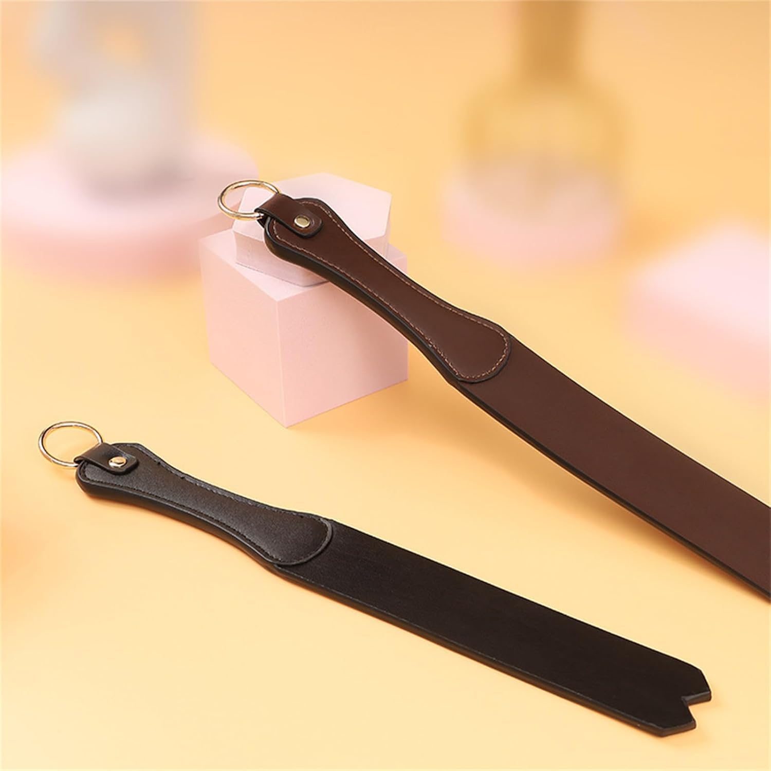 Sex Leather Paddle Sm Leather Sex Role Play Training Paddle Sex Toy for Couple Flriting Rocket for Bdsm Role Play Bondage Toy Black