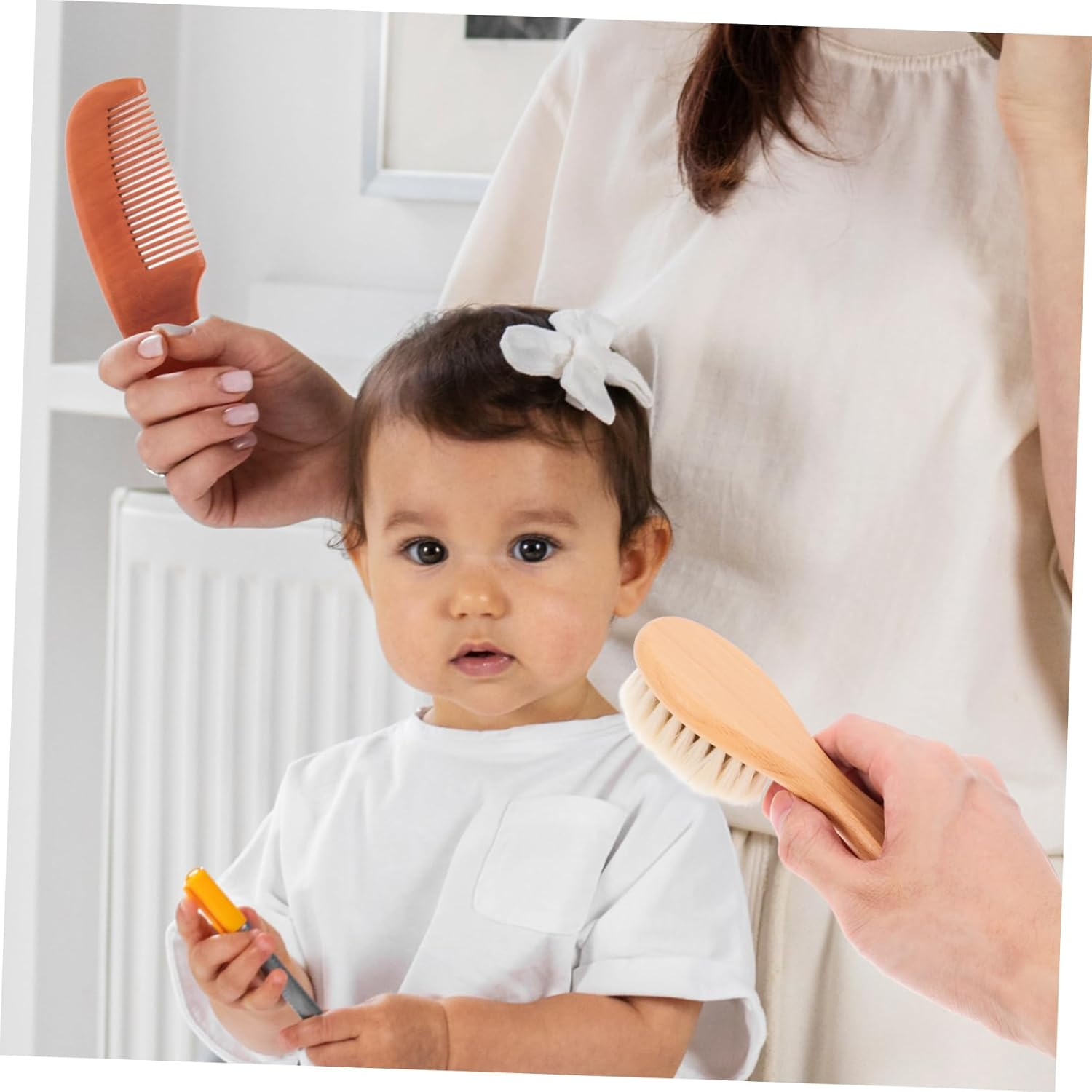 SHERCHPRY Wooden Handle Baby Comb and Brush Set 2Pcs Hair Care Kit for Infants Soft Wool Brush and Comb for Newborns for Bathing and Daily Grooming image number 4