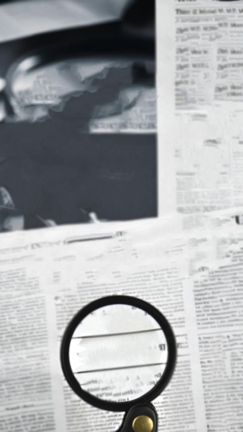 10X HD Pocket Magnifier with Flip Lens, Mini Folding for Reading & Jewelry, Portable with Leather Cover, for Low Vision & Inspections(60 Mm Diameter) image number 4