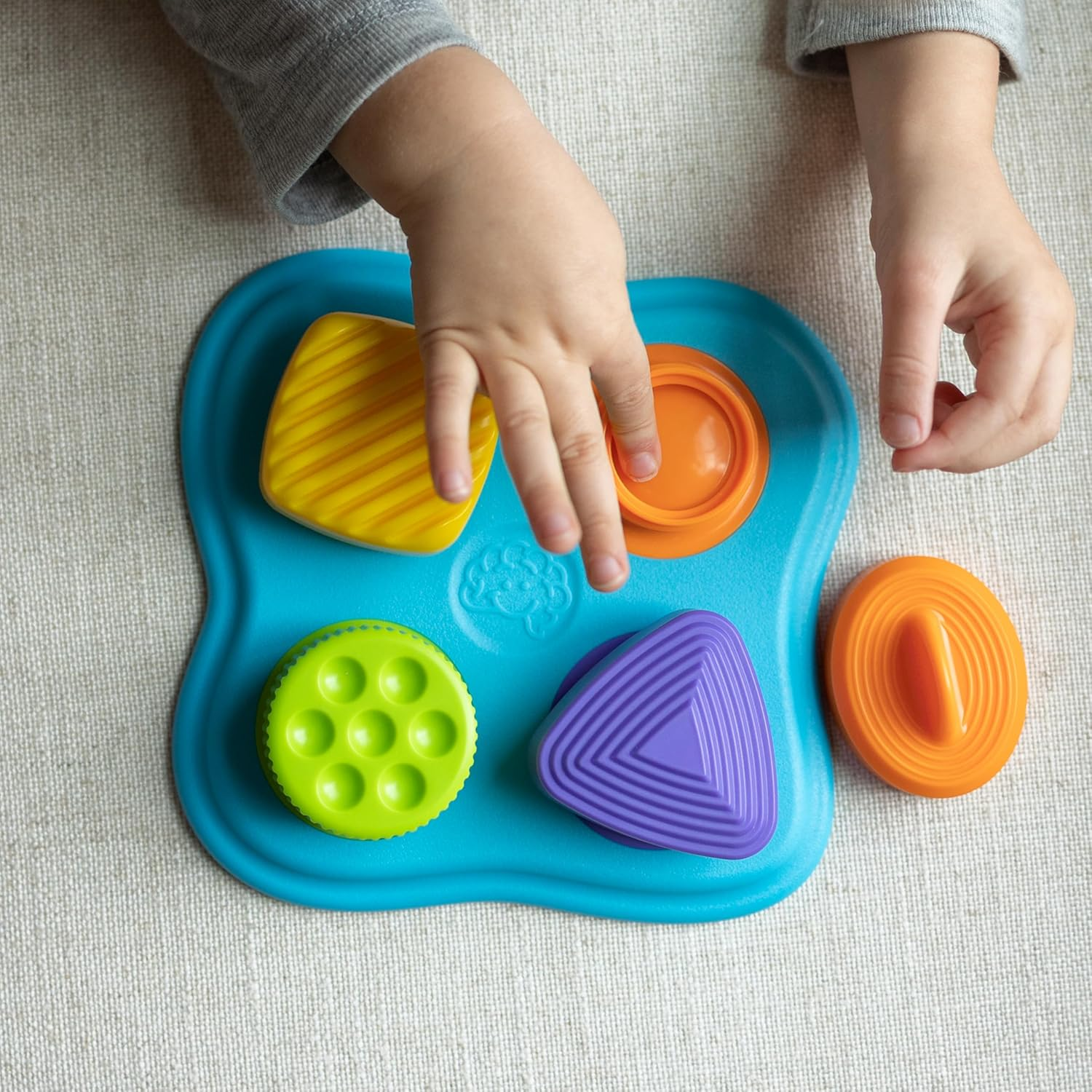 Fat Brain Toy Co Lidzy BPA Free Interactive Sensory Baby/Infant/Toddler Toy 18M+ image number 5