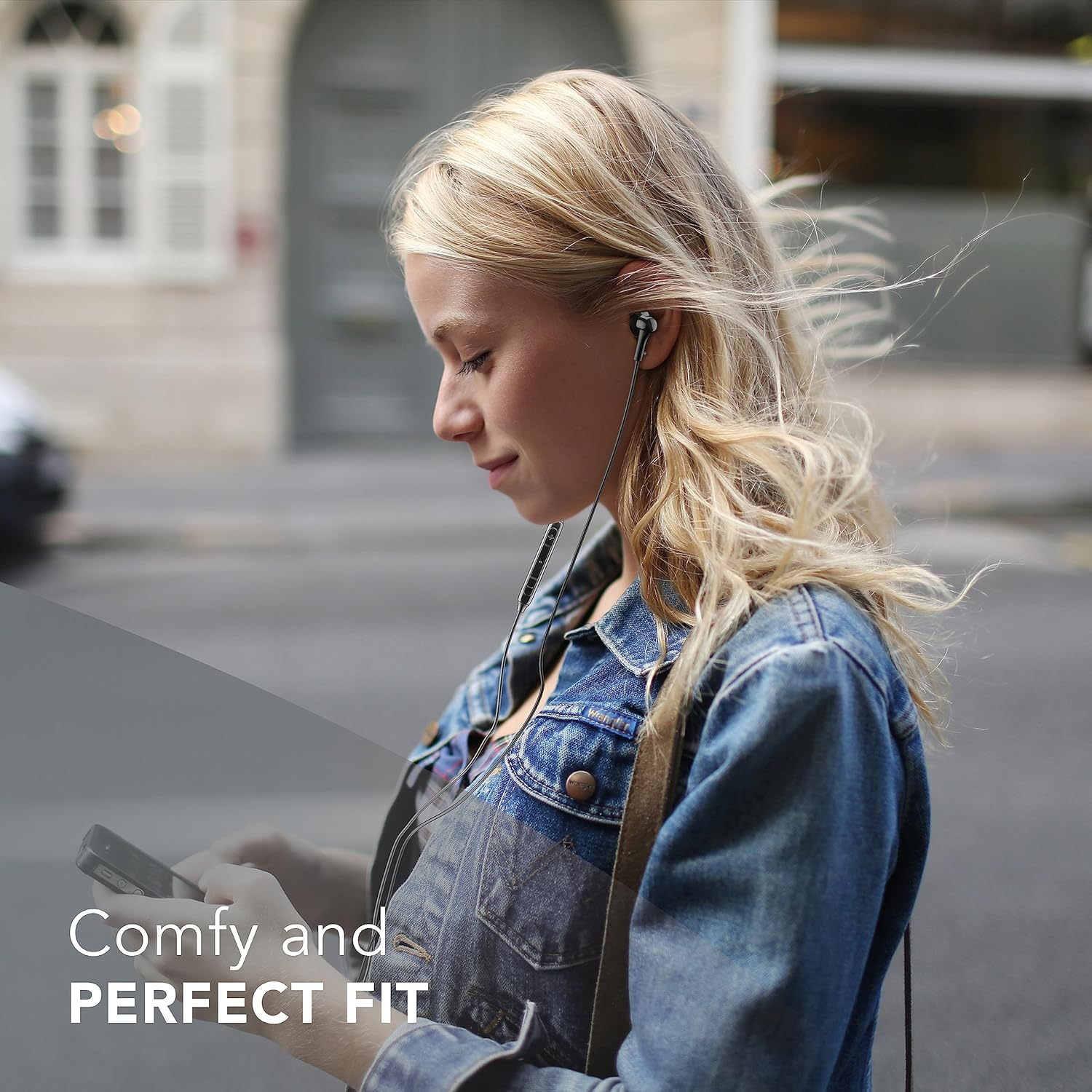 Music Sound | Wired Capsule Headphones | Capsule Headphones with Wired and Built-In Microphone - USB-C Port - 1.2M Anti-Tangle Cable - White