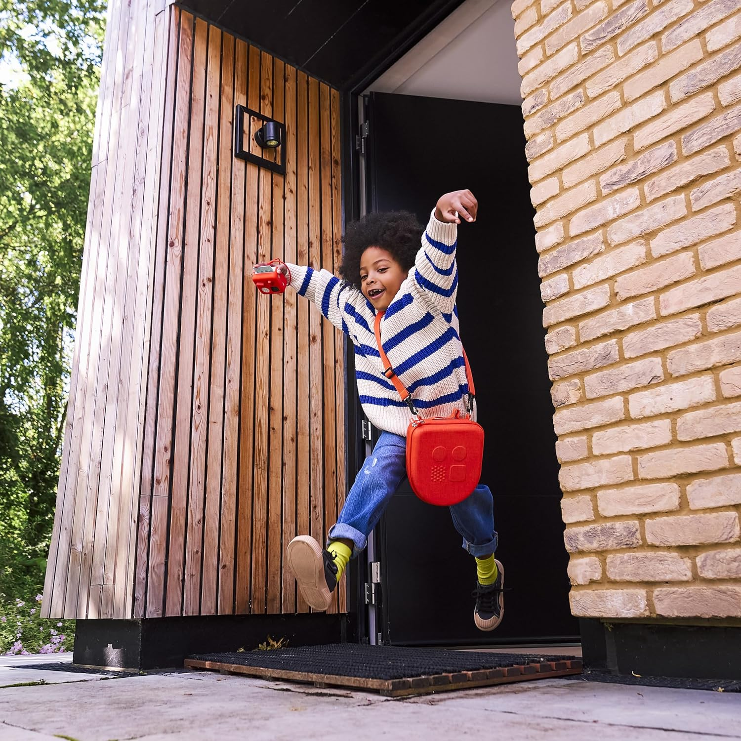 Yoto Mini (2024 Edition) + Starter Pack for Little Kids Bundle &ndash; Kids Screen-Free Bluetooth Audio Player, All-In-1 Travel Device for Stories Music Podcasts Radio, Use as Speaker or with Headphones image number 2