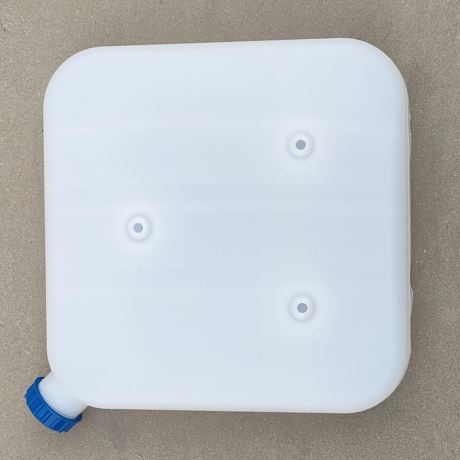 Car Heater Gasoline Tank 10L Plastic Fuel Tank Oil Gasoline Tank with Mounting Hole Thicken Material Durable Fits for Caravan Truck Car image number 3