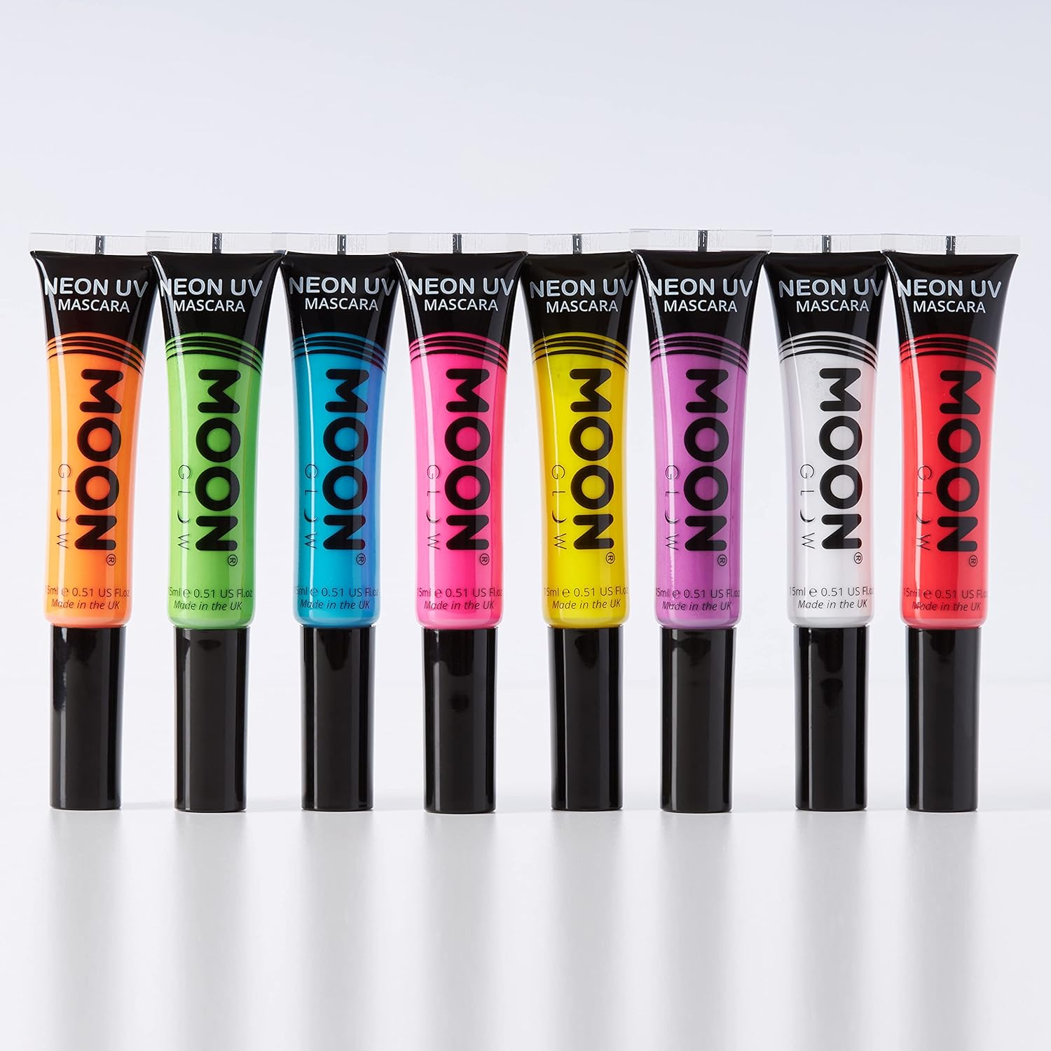 Moon Glow - Neon UV Mascara 15Ml White - Glows Brightly under UV Lighting image number 3