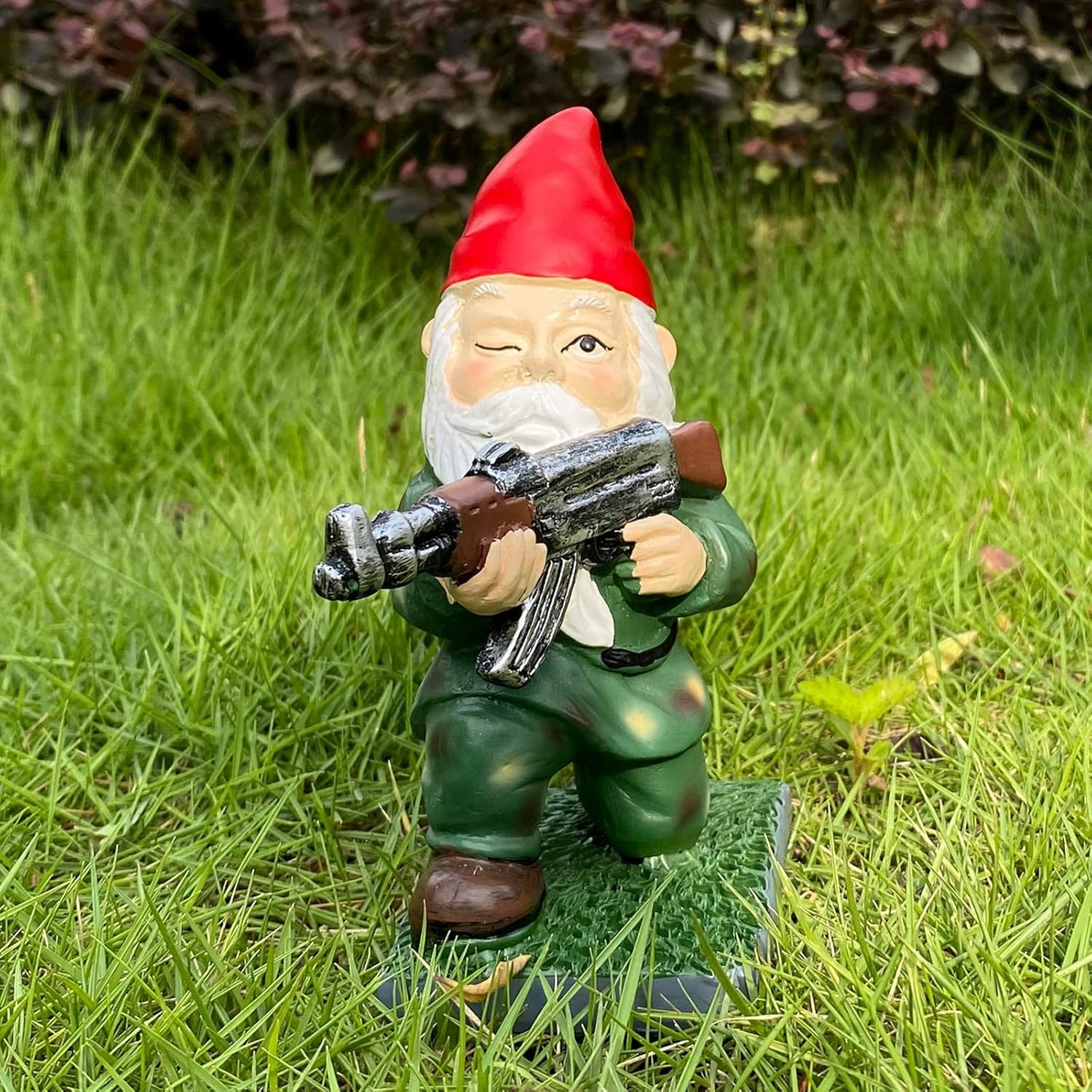 Military Gnomes Funny Army with Guns AK47 Garden Decor Outdoor Statue Figurines Lawn Yard Decoration Resin (B) image number 5