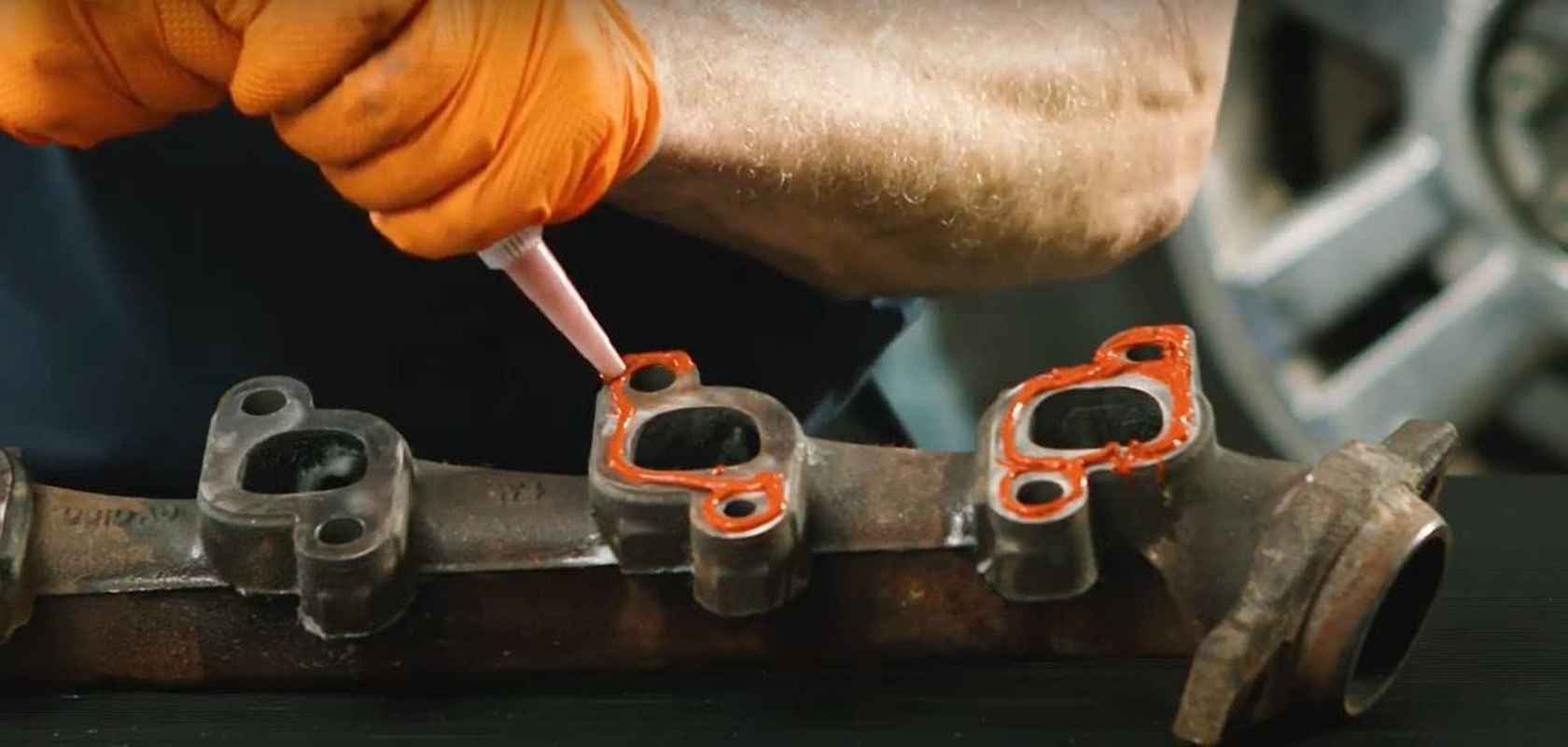 Permatex the Right Stuff 90-Minute High-Temperature Gasket Maker Tube 85 G, Red image number 4