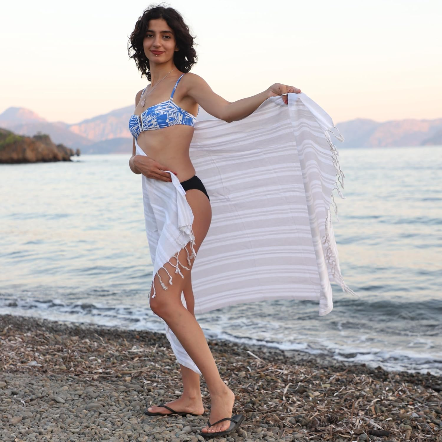 Barooga Sand Free Beach Towel, 90X180 Cm, Stylish, Quick Drying, Lightweight, Compact Turkish Beach Towel Blanket, Prewashed, 100% Cotton Super Absorbent (Grey) image number 5