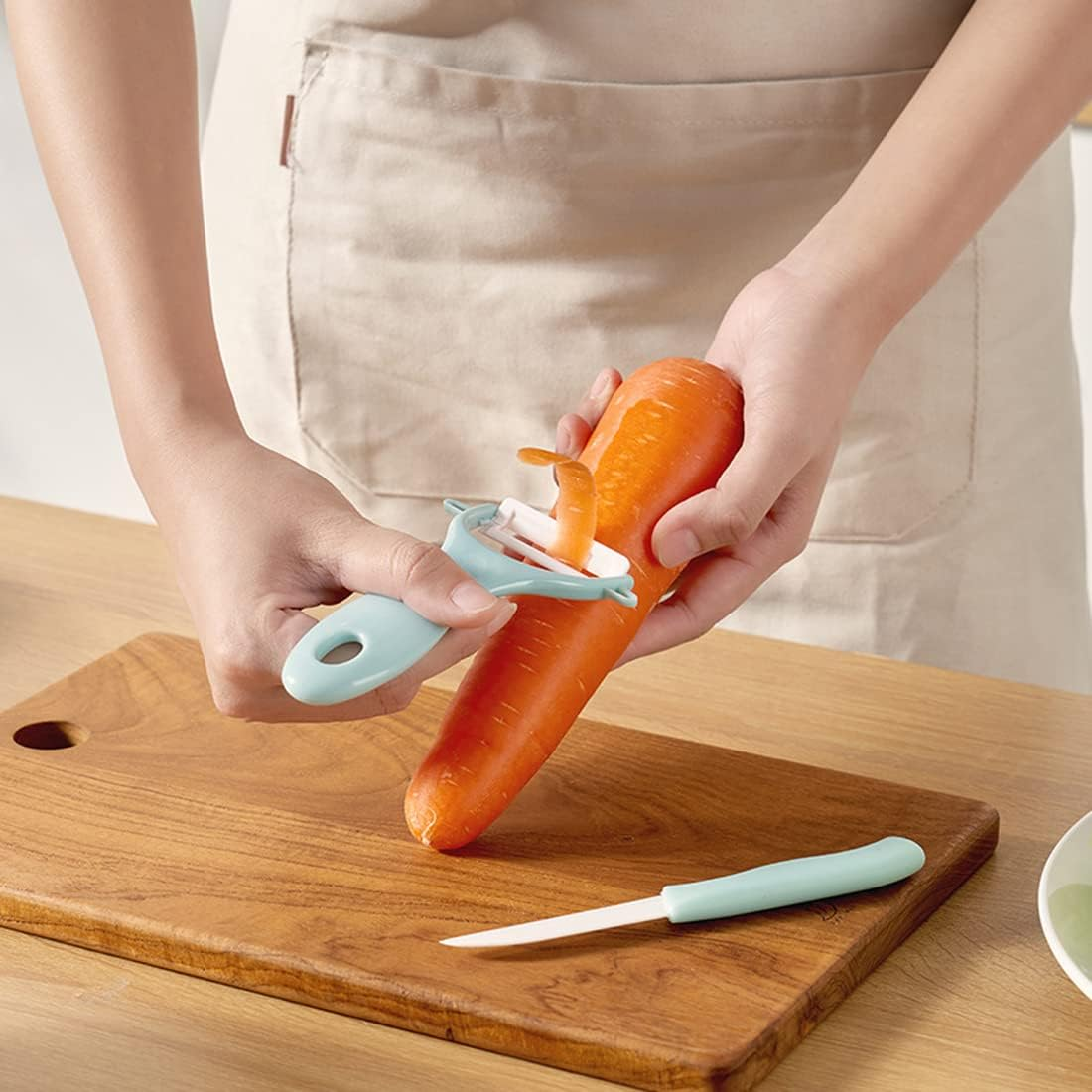 Pack of 2 Peelers, Ceramic Peeler, Potato Peeler, Ceramic Knife, Potato Peeler, Children'S Peeler, Ceramic Grater, for Potatoes, Carrots, Vegetables, Fruit (Blue and Red)