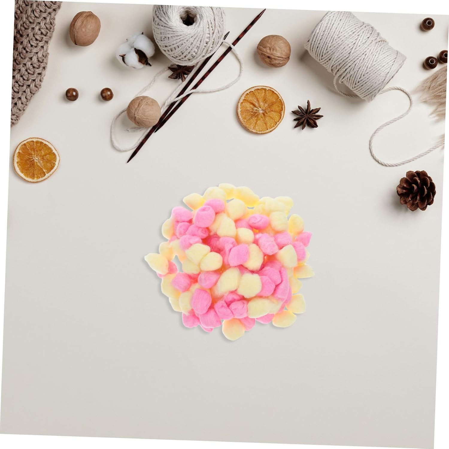 TEHAUX 500Pcs Colorful Cotton Balls Pom Pom Balls for Crafts DIY Handicraft Soft Warm Puff Suitable for Pet Bedding and Creative Winter Decorations image number 1