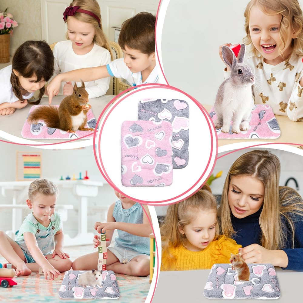 Pack of 2 Plush Bed for Small Animals, 32 X 25 Cm, Small Animal Plush Bed, Rodent Rug, Rabbit, Guinea Pig Accessories, Fluffy Bed Mat for Rabbits, Chinchilla, Squirrel, Guinea Pig