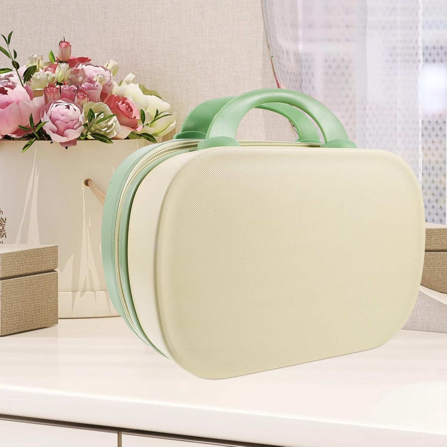 HOOTNEE Portable Makeup Organizer Bag Hard Shell Cosmetic Case with Large Capacity for Travel and Home Use Shock-Resistant Makeup Storage for Women image number 2