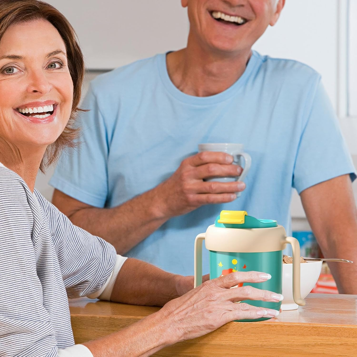 No Spill Cups for the Elderly, Water Bottle for Elderly, 300 Ml Drinking Cup for Elderly, Leak-Proof Cup with Handles, Senior Care Cup for Patients In - Green image number 3