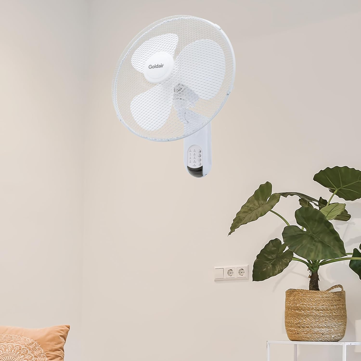 Goldair 40Cm Wall Fan with Remote Control,White image number 1