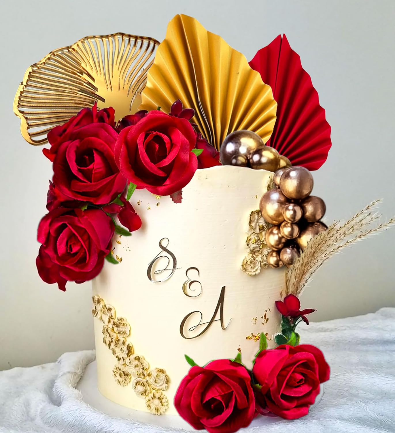 Jevenis Red Rose Cake Decoration Queen Lady in Red Cake Topper Gold Leaves Cake Decoration for Wedding Birthday Bridal Shower Engagement Baby Shower image number 2